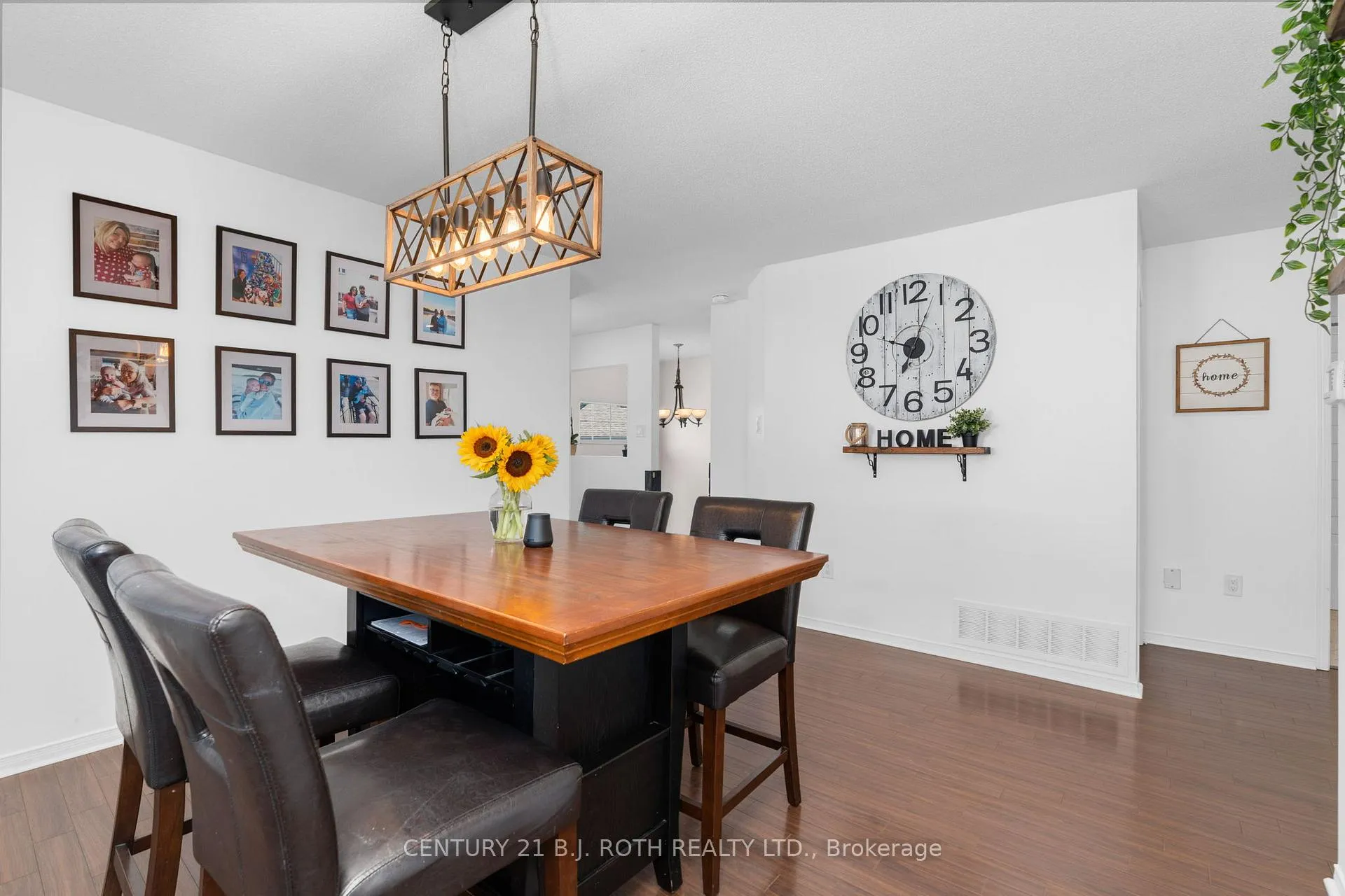 Photo 4 of 141 Dyer Drive, Wasaga Beach — HOMEH