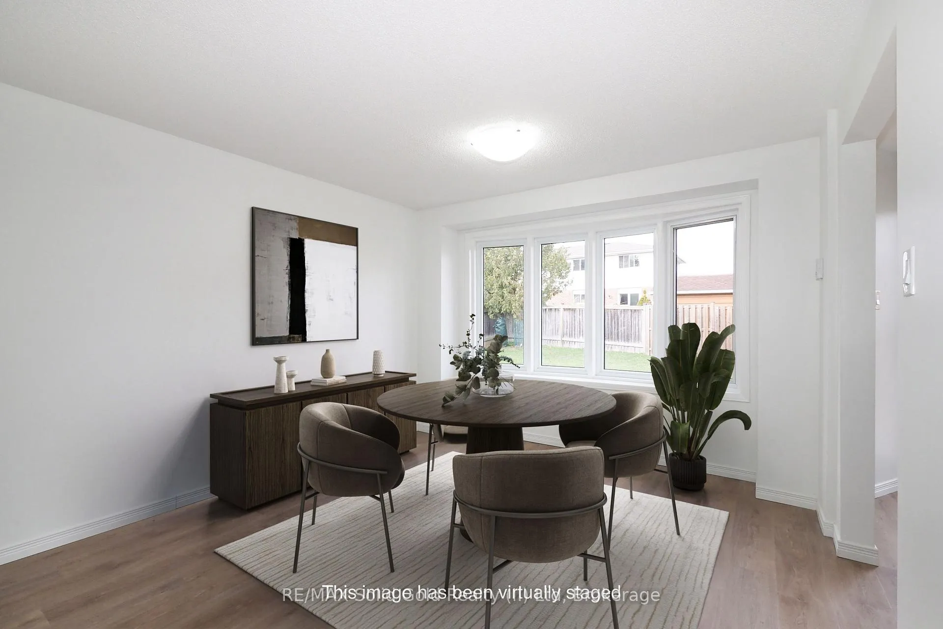 Photo 8 of 110 Bankside Drive, Kitchener — HOMEH