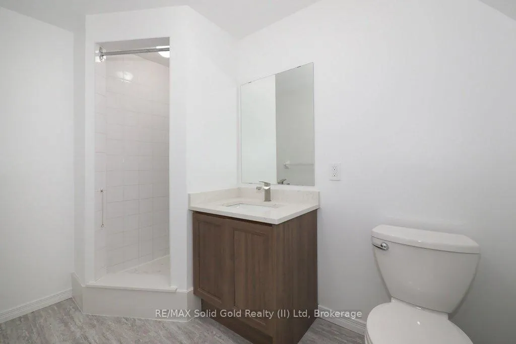 Photo 36 of 110 Bankside Drive, Kitchener — HOMEH
