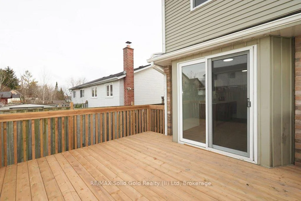Photo 39 of 110 Bankside Drive, Kitchener — HOMEH