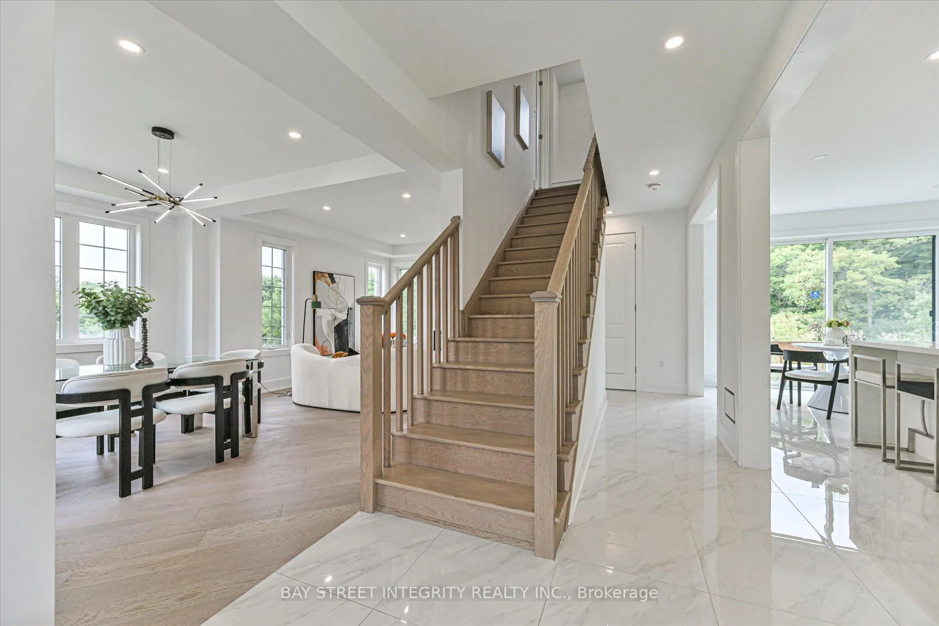 Photo 6 of 1553 Honey Locust Place, Pickering, Rural Pickering — HOMEH