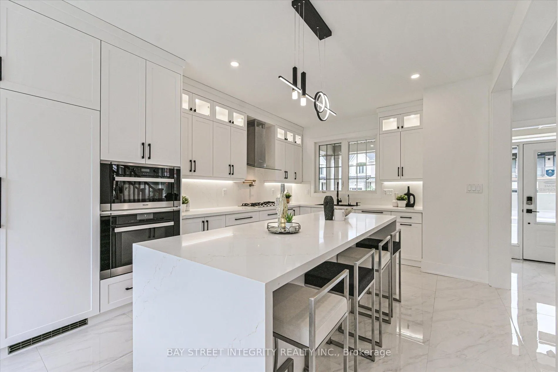 Photo 14 of 1553 Honey Locust Place, Pickering, Rural Pickering — HOMEH