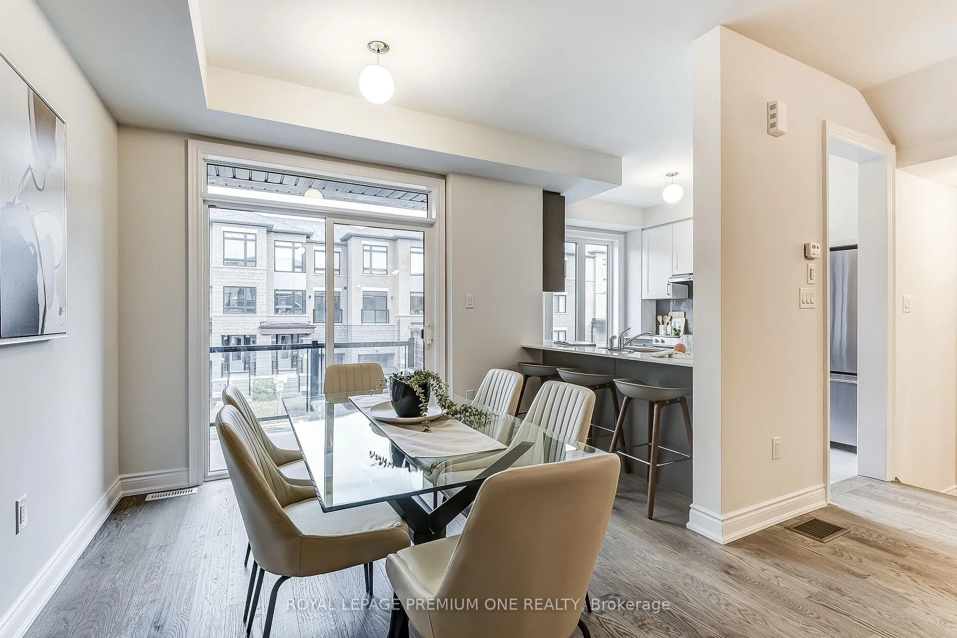 Photo 20 of 67 Tennant Circle, Vaughan, Vellore Village — HOMEH