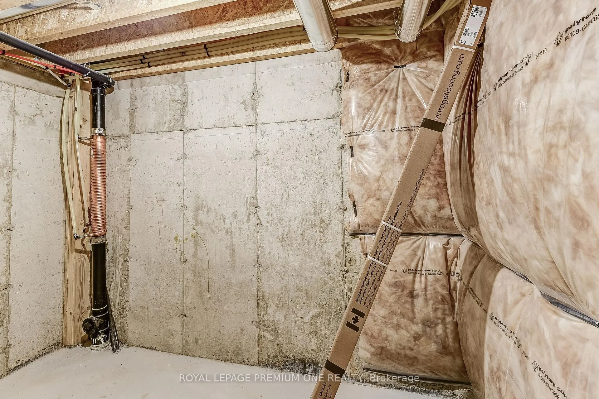 Photo 47 of 67 Tennant Circle, Vaughan, Vellore Village — HOMEH
