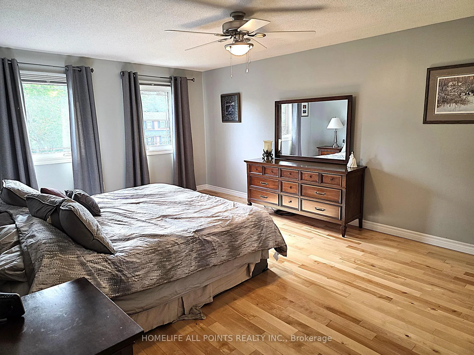Photo 24 of 188 Browning Trail, Barrie, Letitia Heights — HOMEH