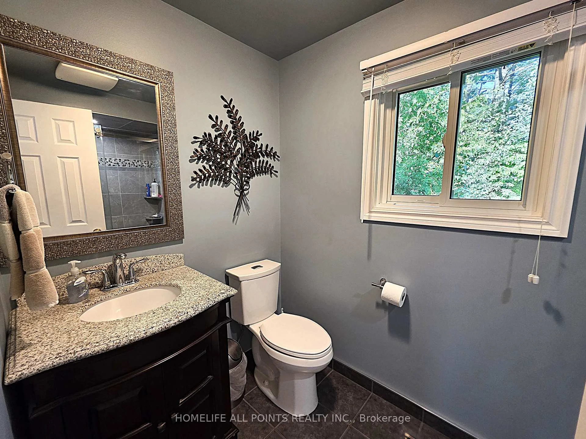 Photo 27 of 188 Browning Trail, Barrie, Letitia Heights — HOMEH