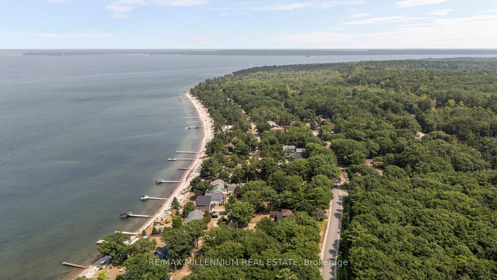 Photo 4 of 82 Beach Road, Tiny, Rural Tiny — HOMEH