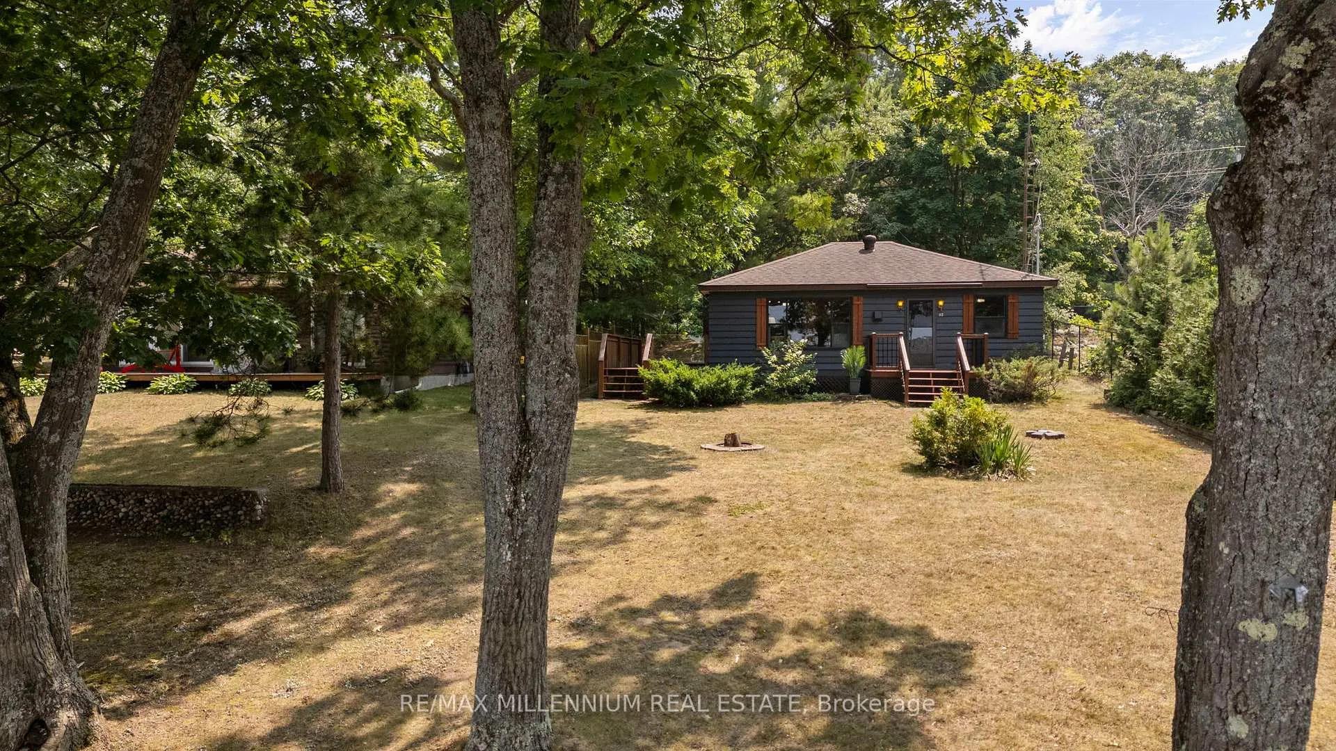 Photo 7 of 82 Beach Road, Tiny, Rural Tiny — HOMEH