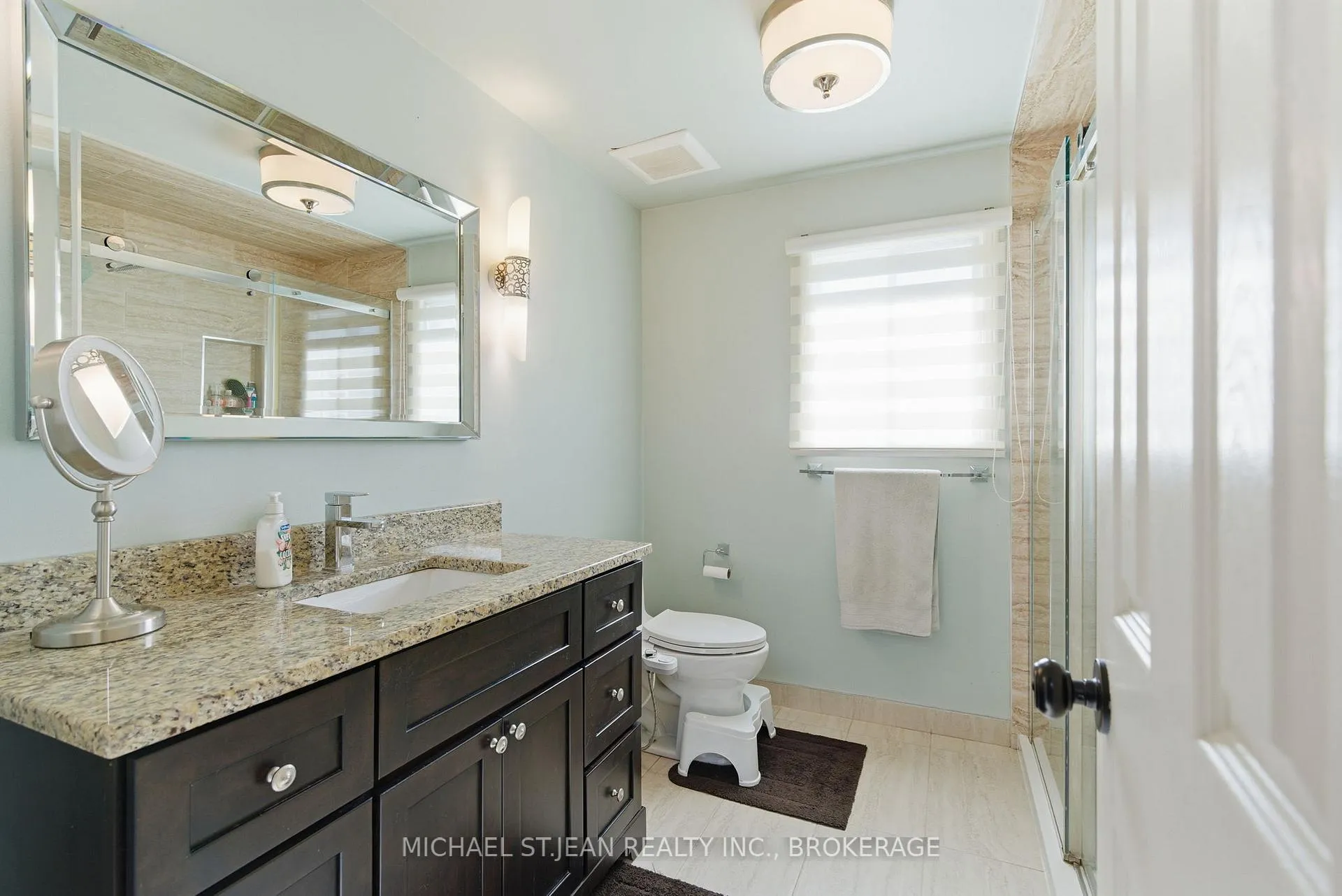 Photo 28 of 30 Capri Street, Thorold, Confederation Heights — HOMEH