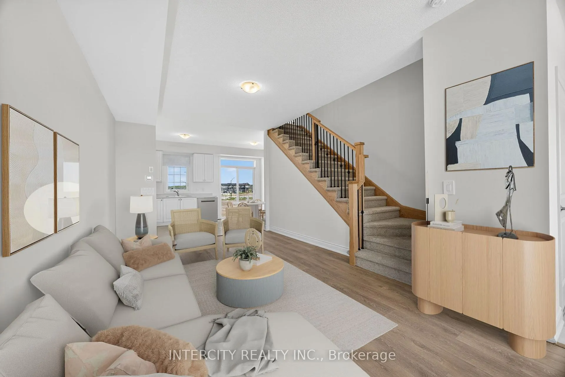 Photo 6 of 19 Avalon Drive, Wasaga Beach — HOMEH