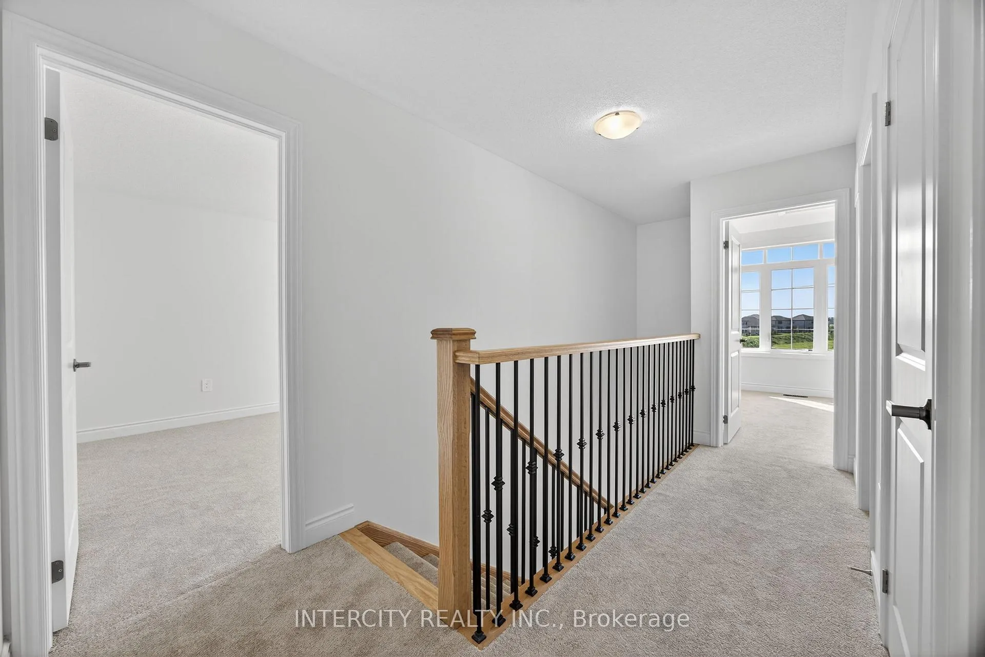 Photo 16 of 19 Avalon Drive, Wasaga Beach — HOMEH