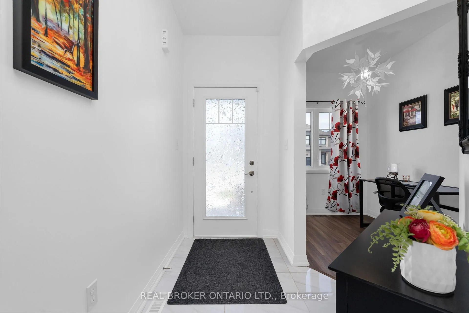 Photo 3 of 60 Mabern Street, Barrie, Holly — HOMEH