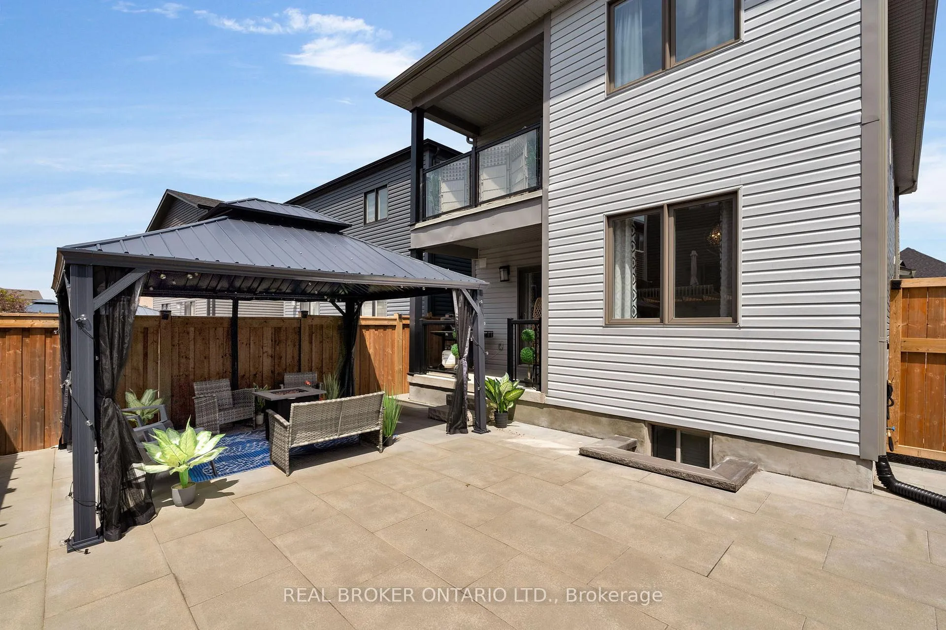 Photo 13 of 60 Mabern Street, Barrie, Holly — HOMEH
