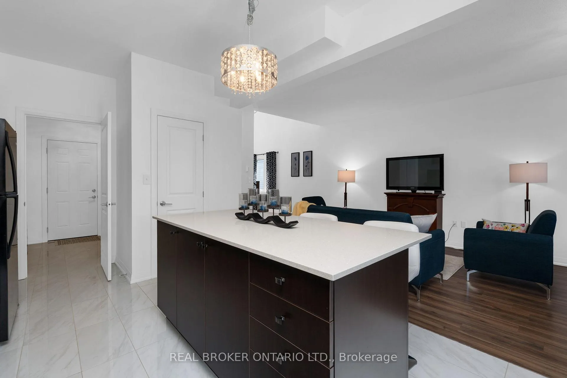 Photo 16 of 60 Mabern Street, Barrie, Holly — HOMEH
