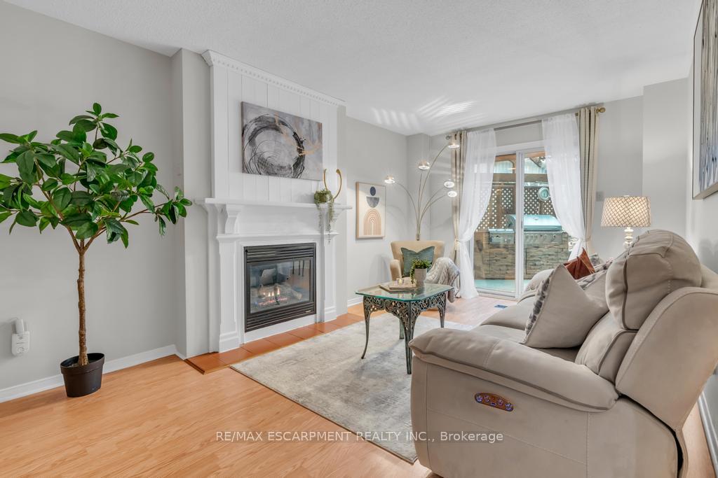 Photo 16 of 15 Deer Valley Drive, Caledon, Bolton West — HOMEH