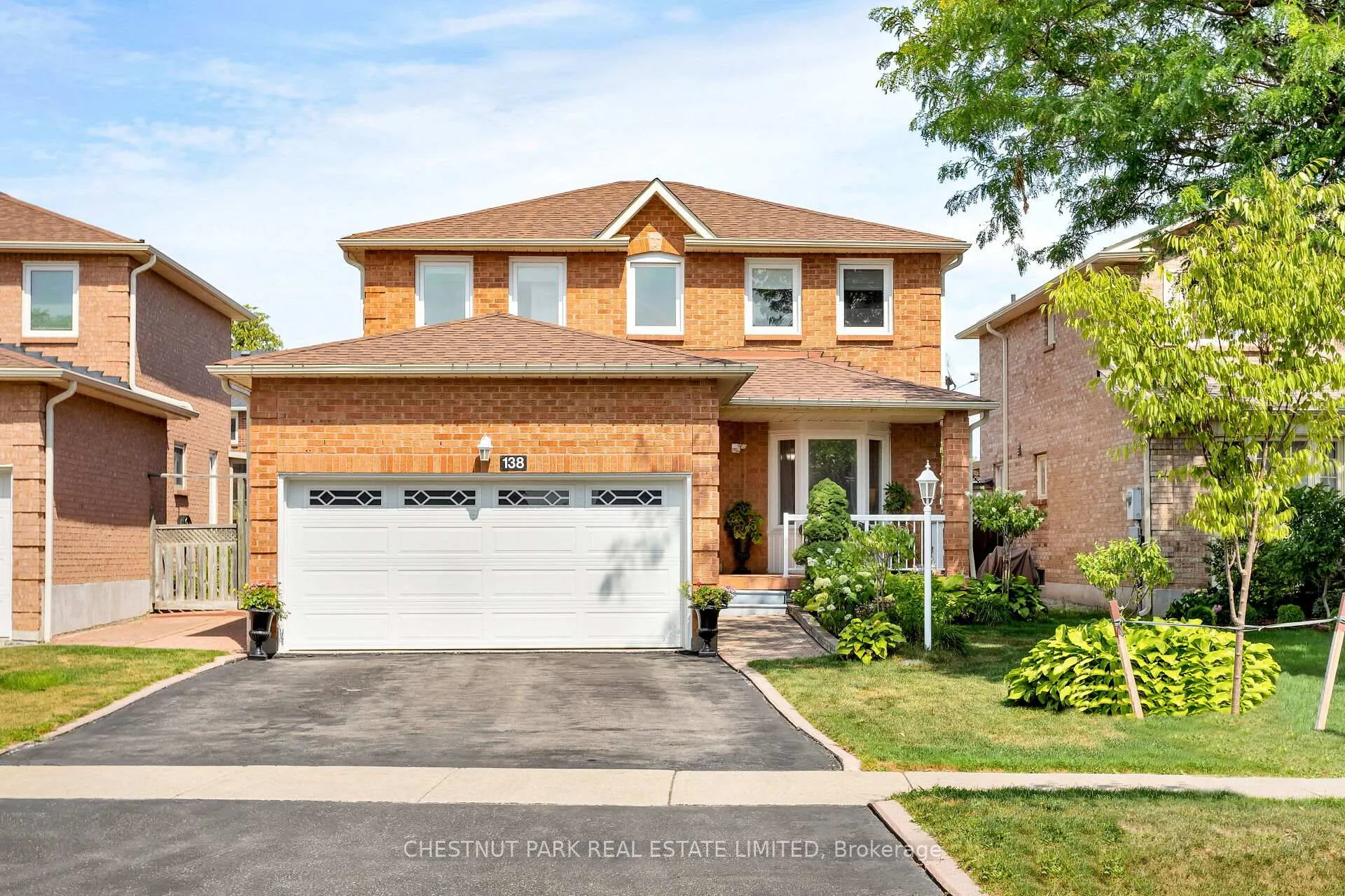Photo 1 of 138 Largo Crescent, Vaughan, Maple — HOMEH