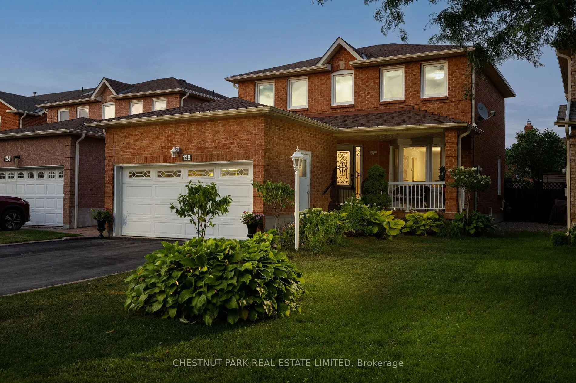 Photo 35 of 138 Largo Crescent, Vaughan, Maple — HOMEH