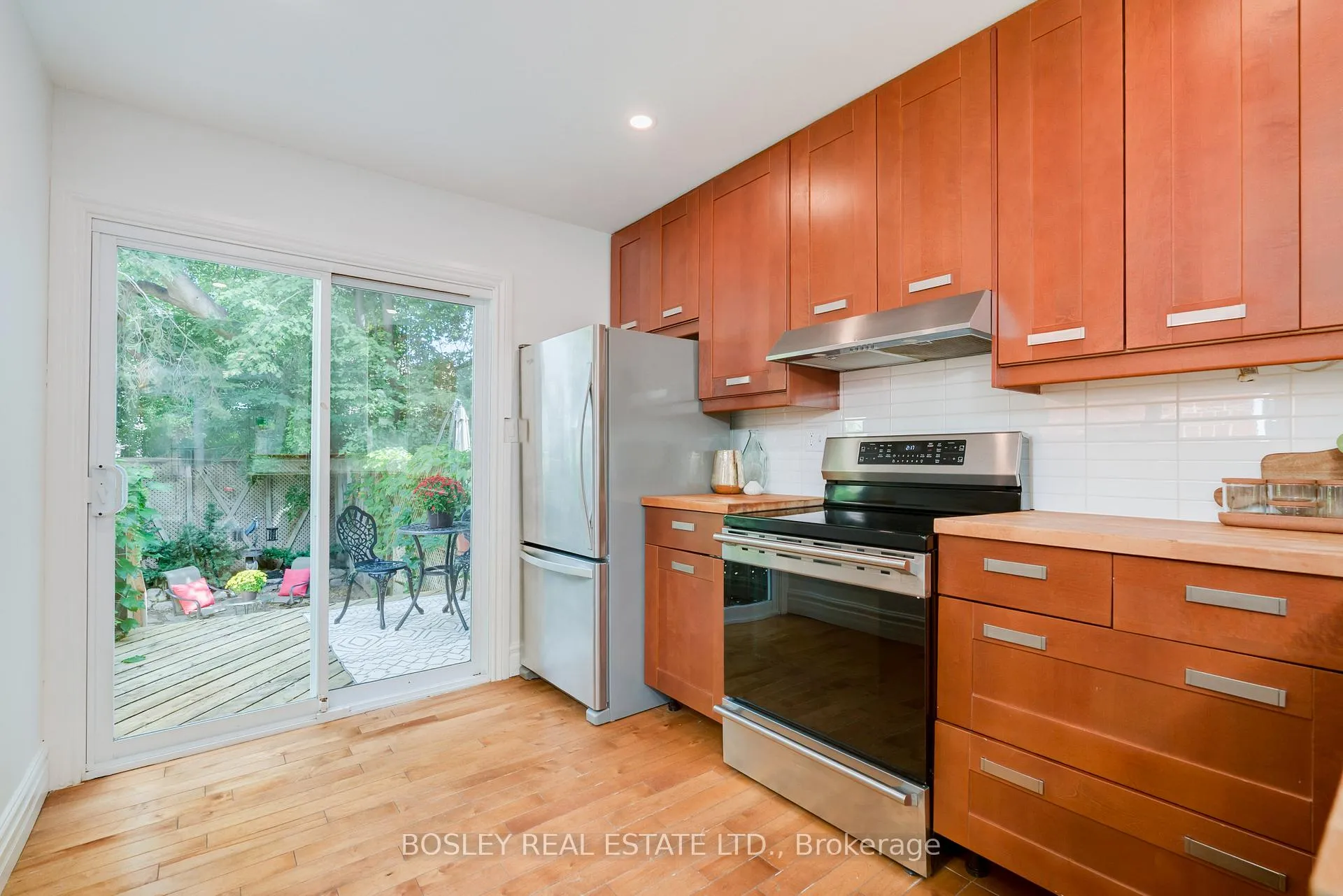 Photo 12 of 1057 Craven Road, Toronto, Greenwood-Coxwell — HOMEH