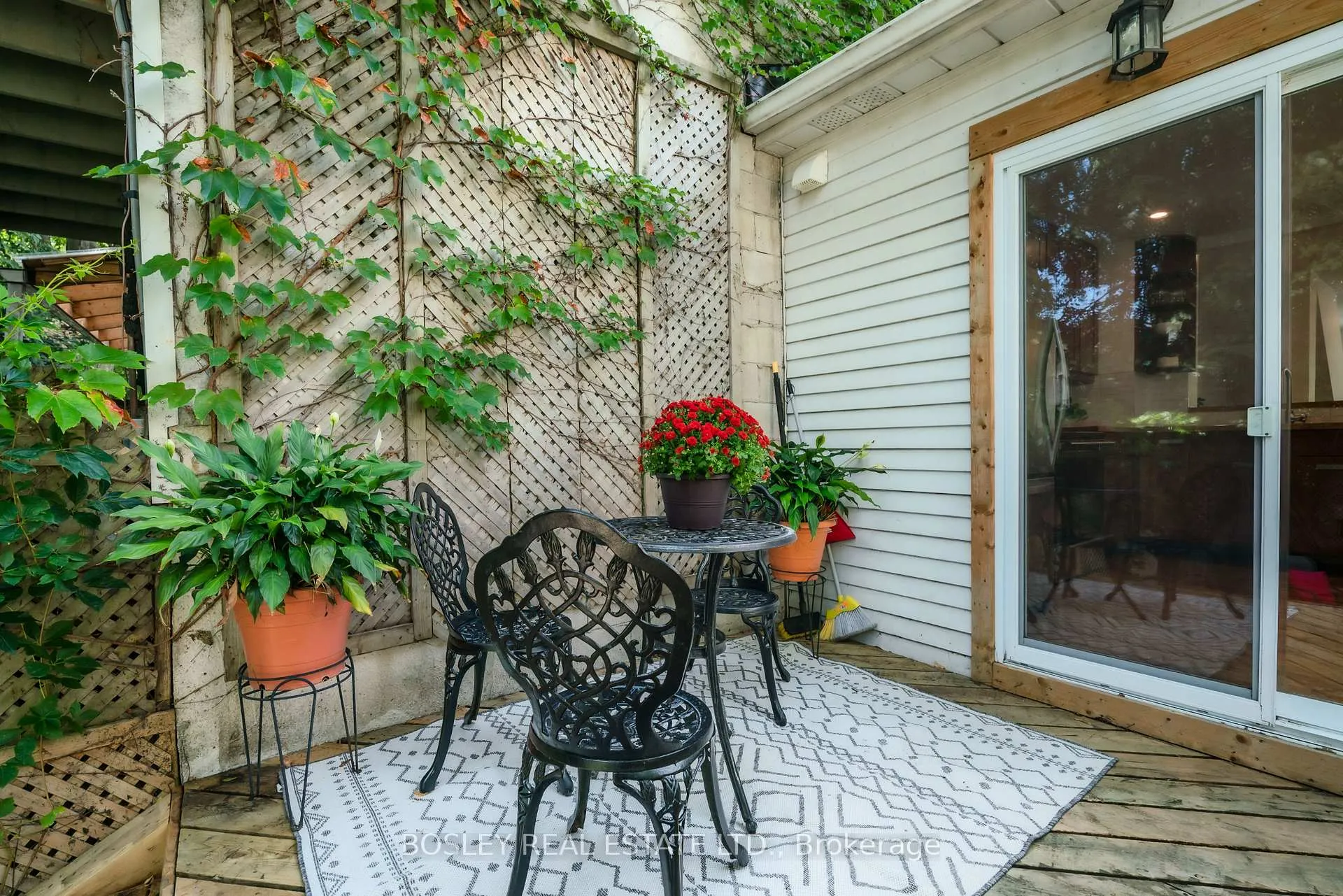 Photo 31 of 1057 Craven Road, Toronto, Greenwood-Coxwell — HOMEH