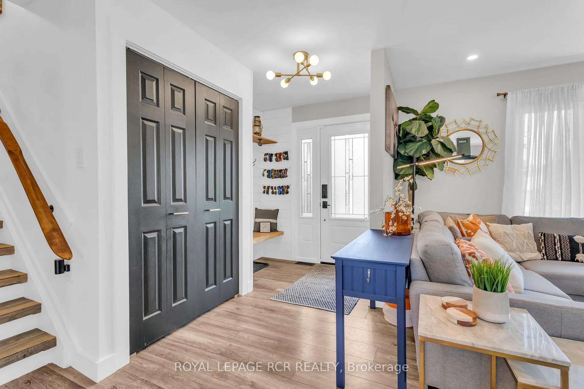 Photo 10 of 9 Ianson Drive, Scugog, Rural Scugog — HOMEH
