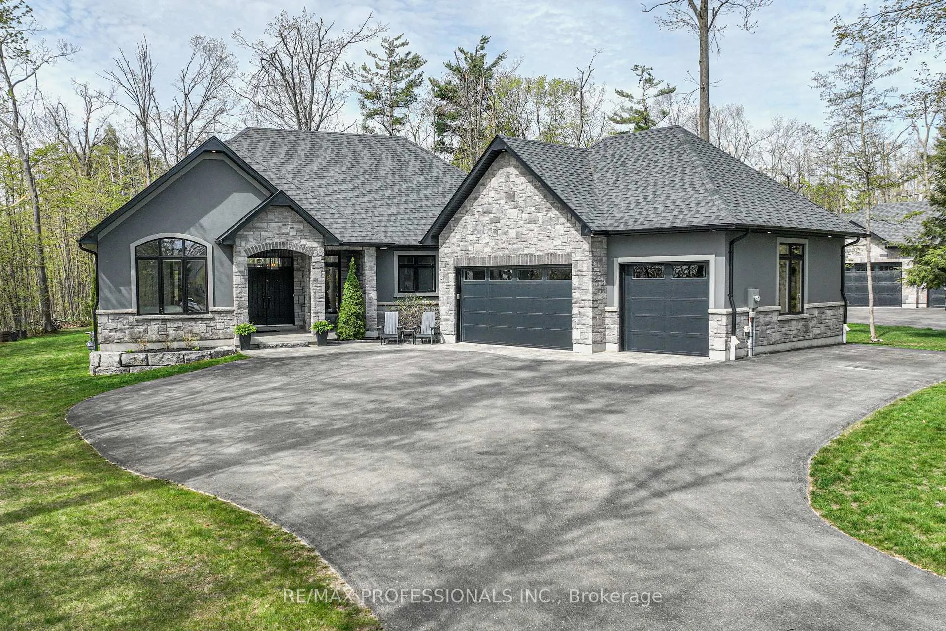 Photo 1 of 21 Boothby Crescent, Springwater, Snow Valley — HOMEH