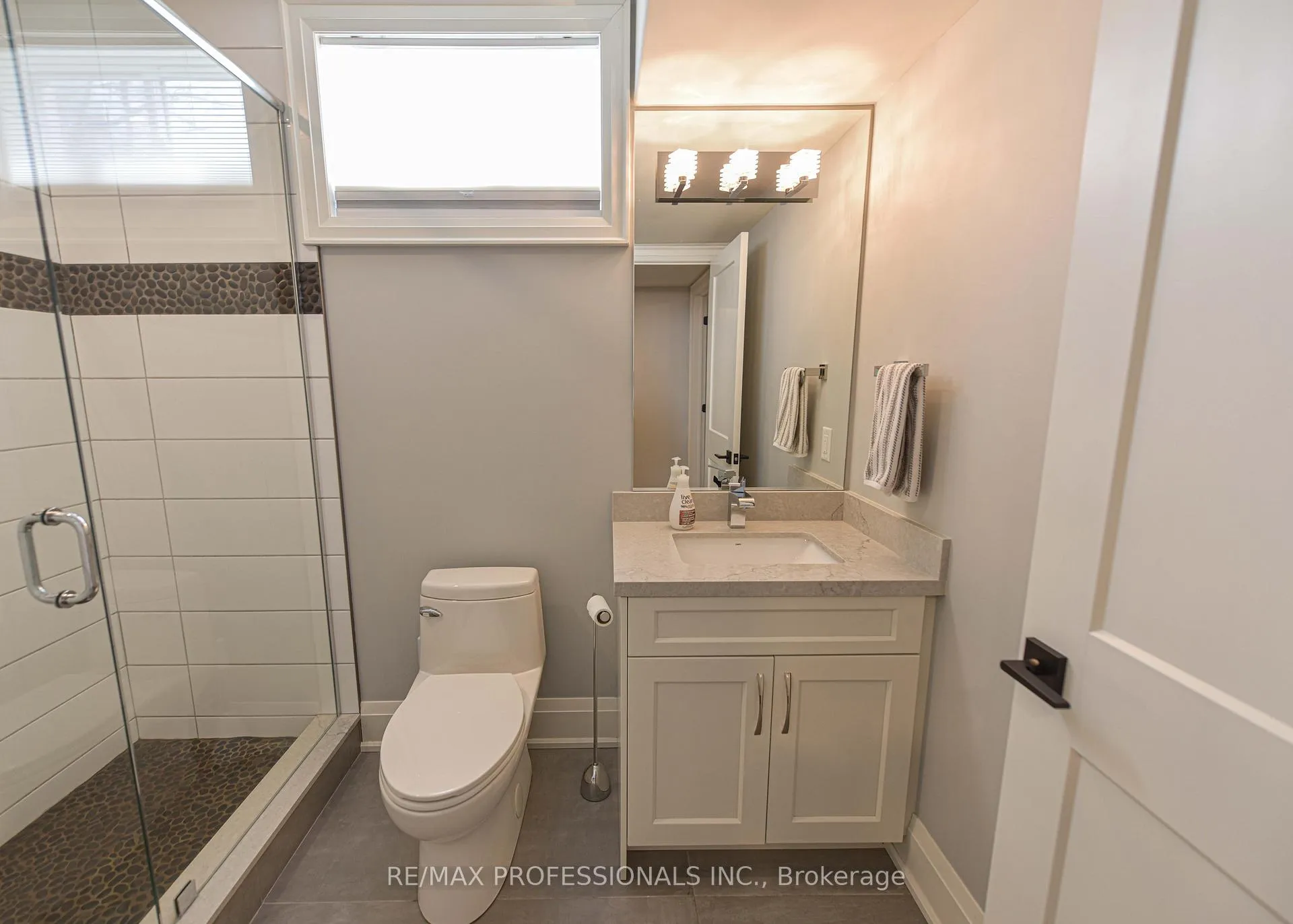 Photo 41 of 21 Boothby Crescent, Springwater, Snow Valley — HOMEH