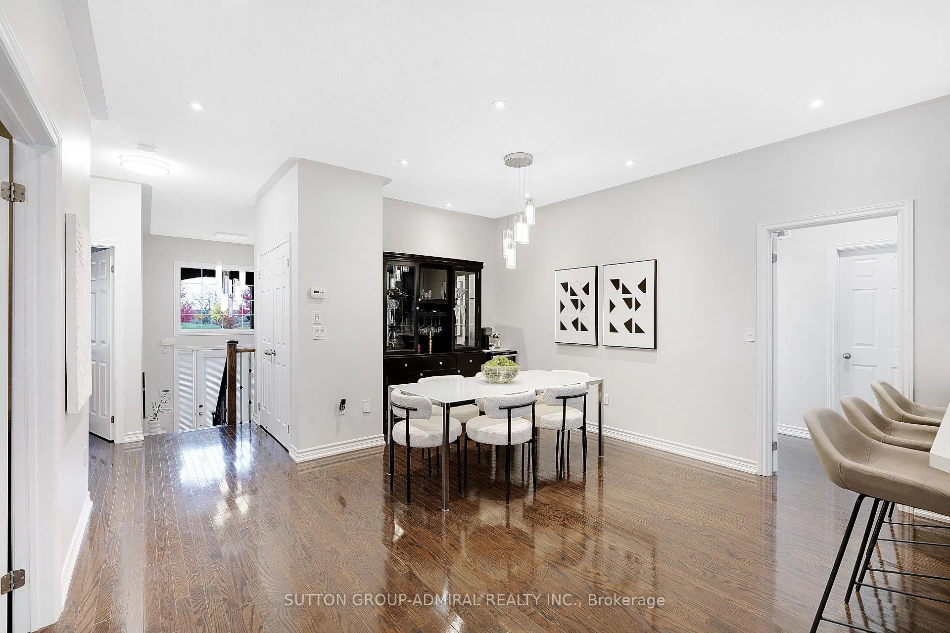 Photo 8 of 26 Summit Ridge Drive, King, Schomberg — HOMEH