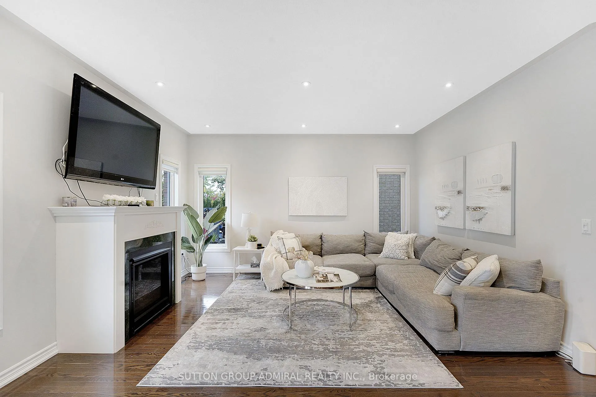 Photo 16 of 26 Summit Ridge Drive, King, Schomberg — HOMEH