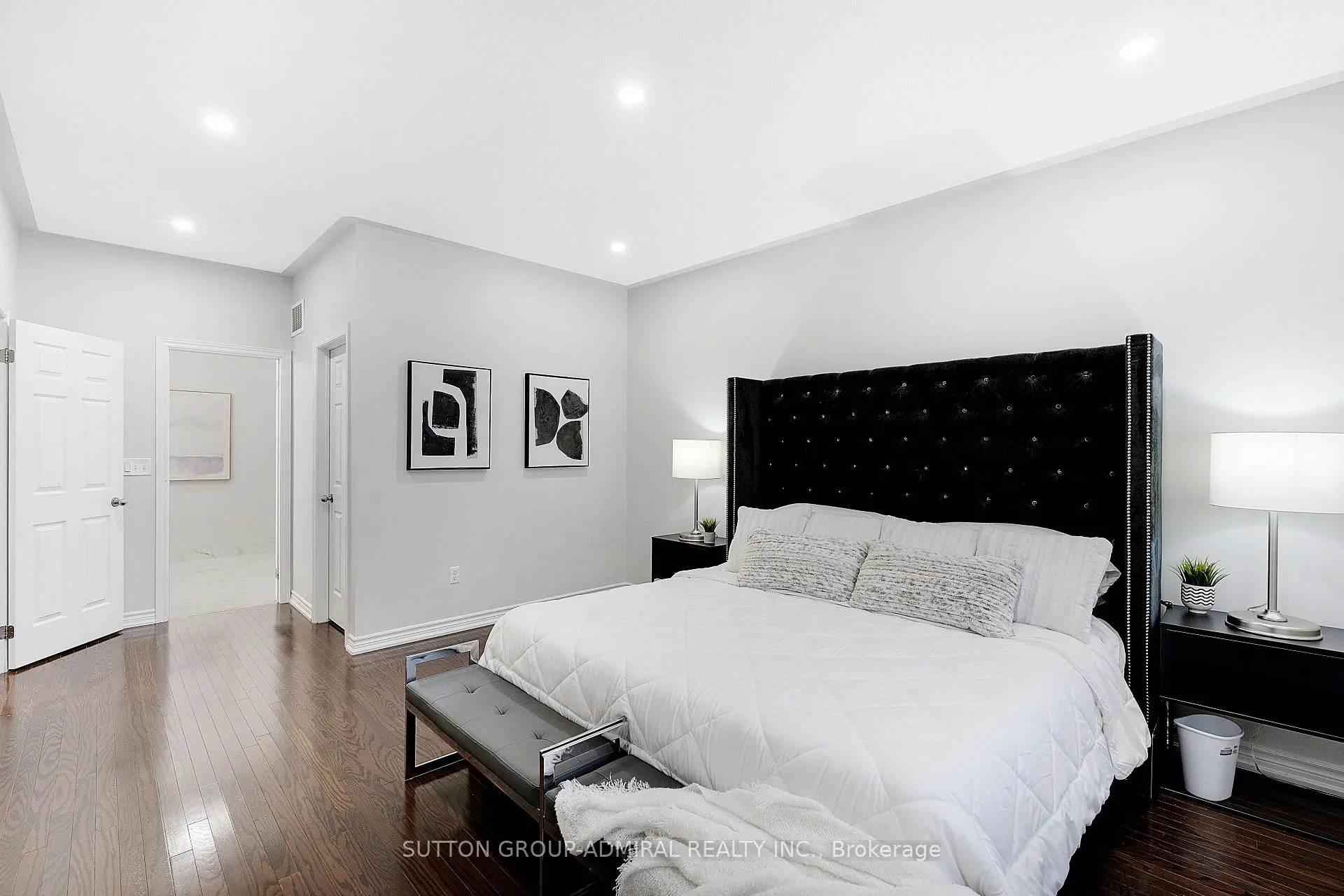 Photo 20 of 26 Summit Ridge Drive, King, Schomberg — HOMEH