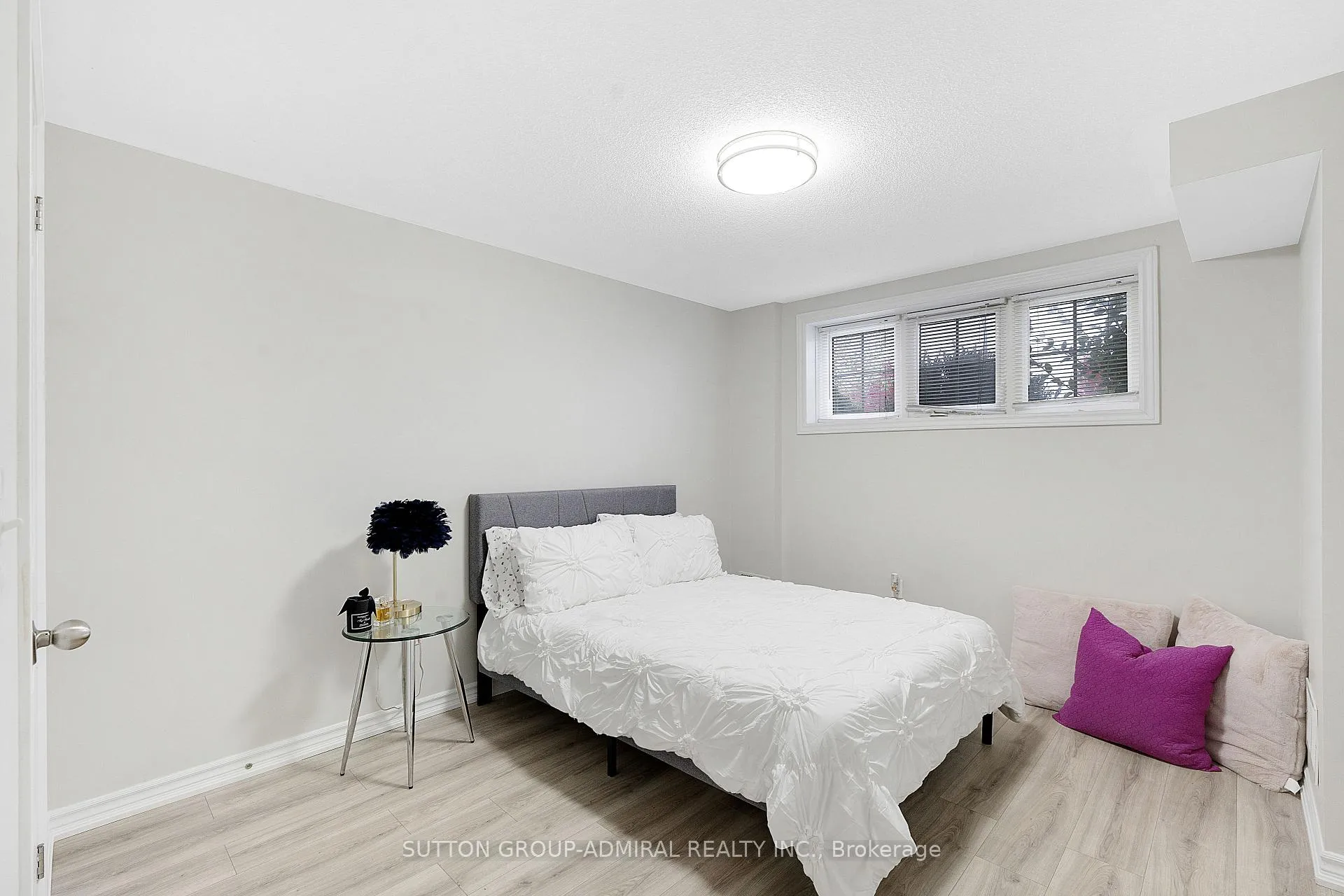 Photo 32 of 26 Summit Ridge Drive, King, Schomberg — HOMEH