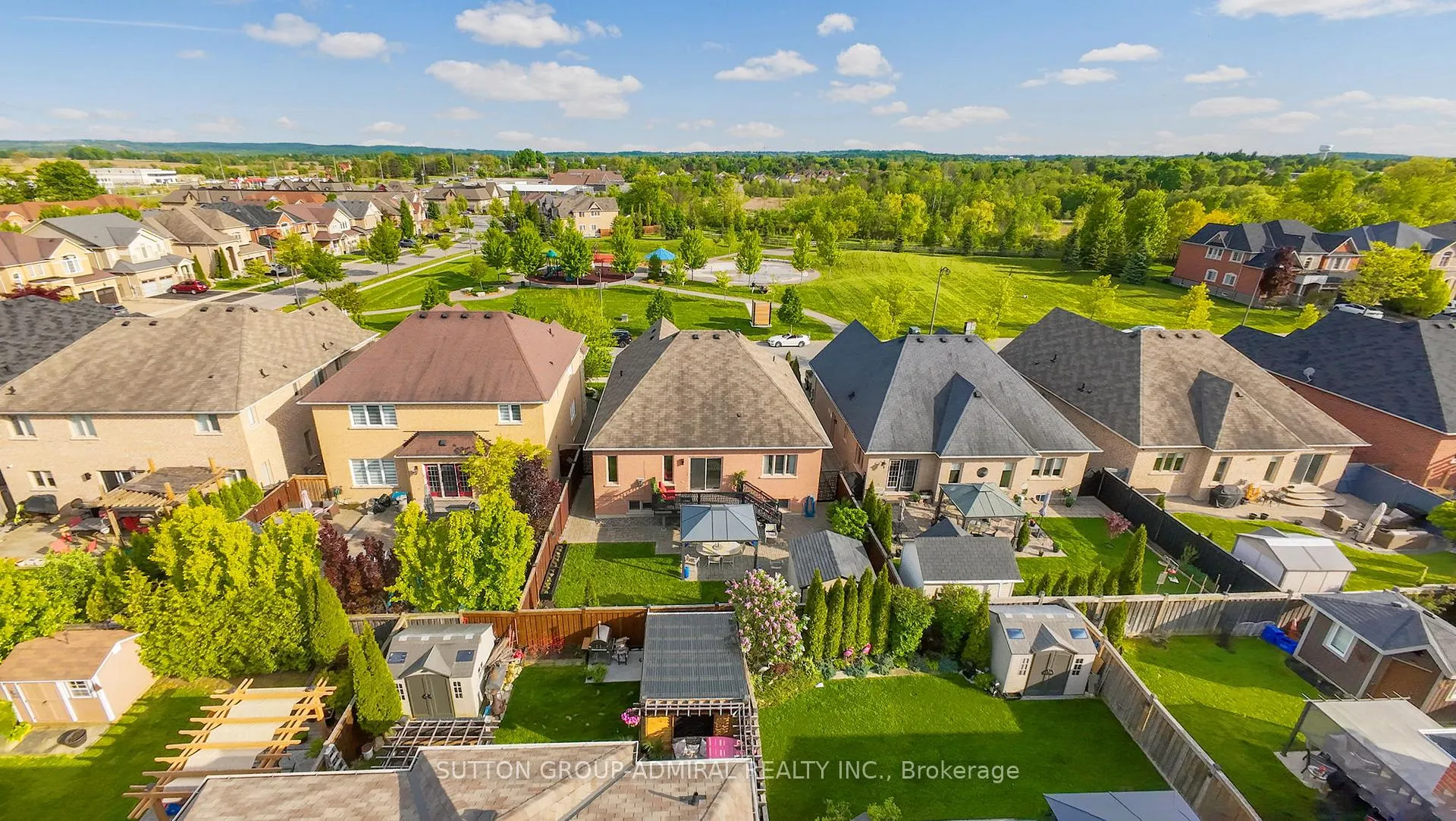 Photo 41 of 26 Summit Ridge Drive, King, Schomberg — HOMEH