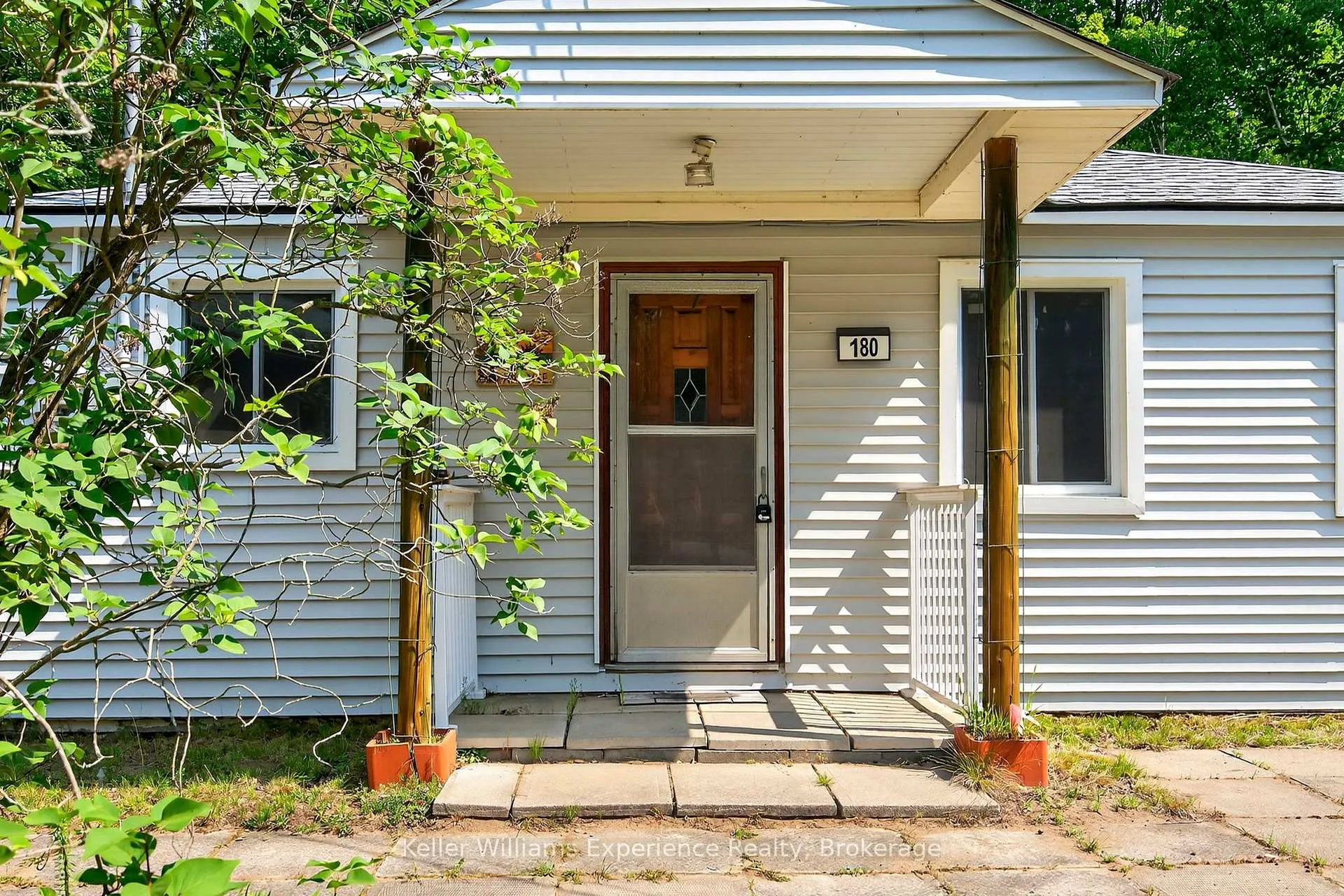 Photo 7 of 180&184 Silver Birch Crescent, Tay, Port McNicoll — HOMEH
