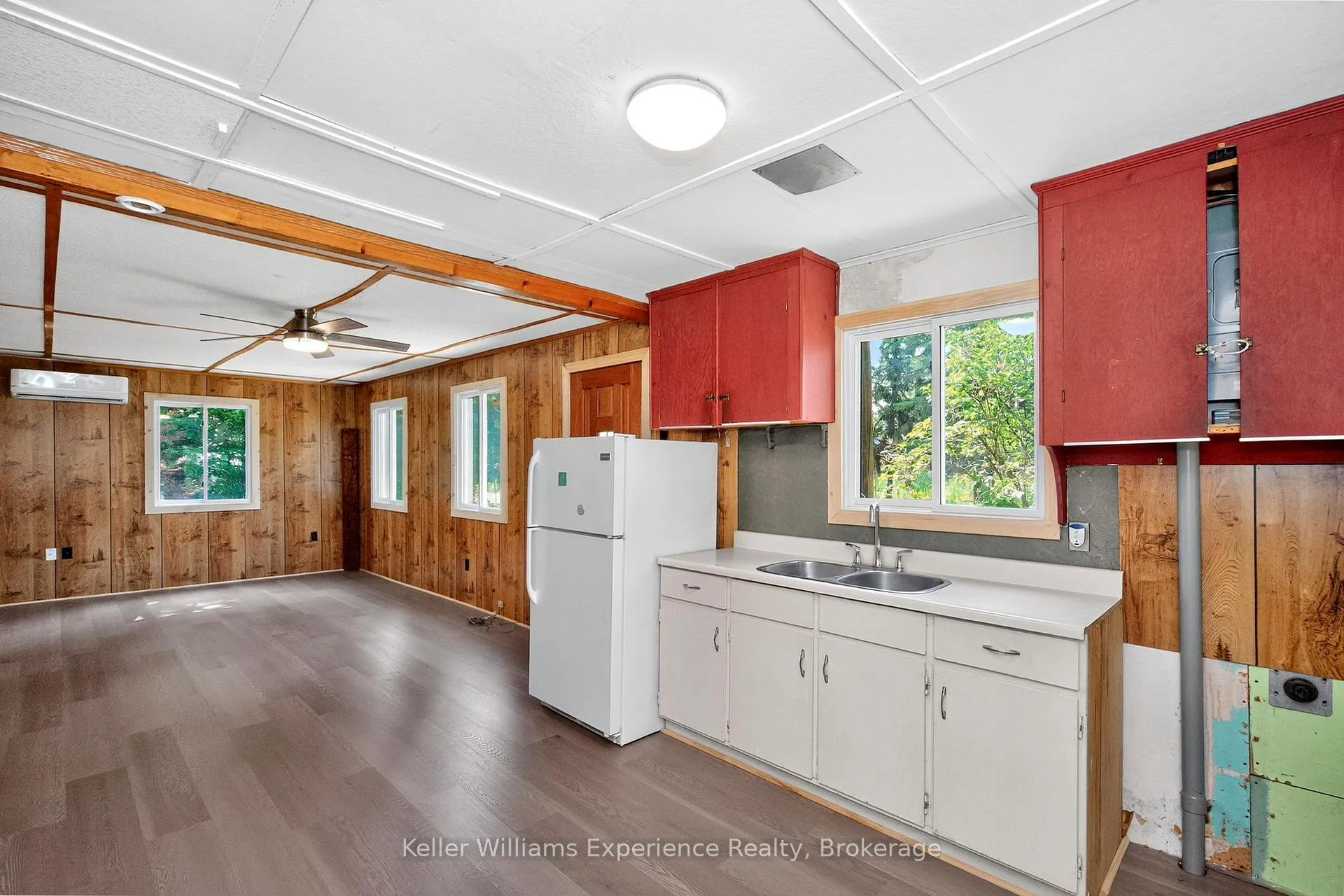 Photo 10 of 180&184 Silver Birch Crescent, Tay, Port McNicoll — HOMEH