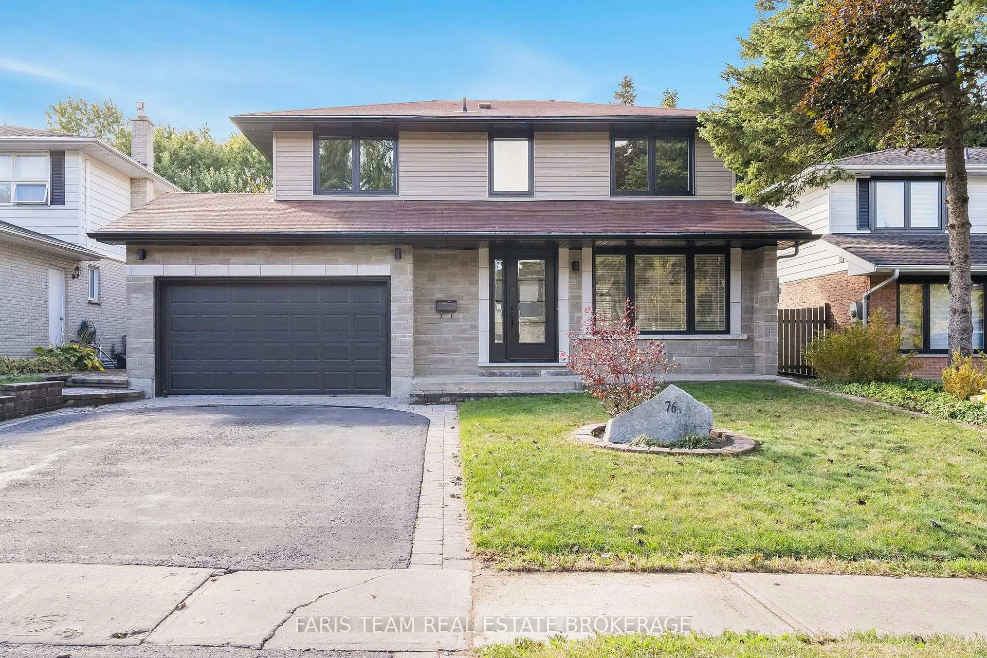 Photo 3 of 76 Marshall Street, Barrie, Allandale Heights — HOMEH