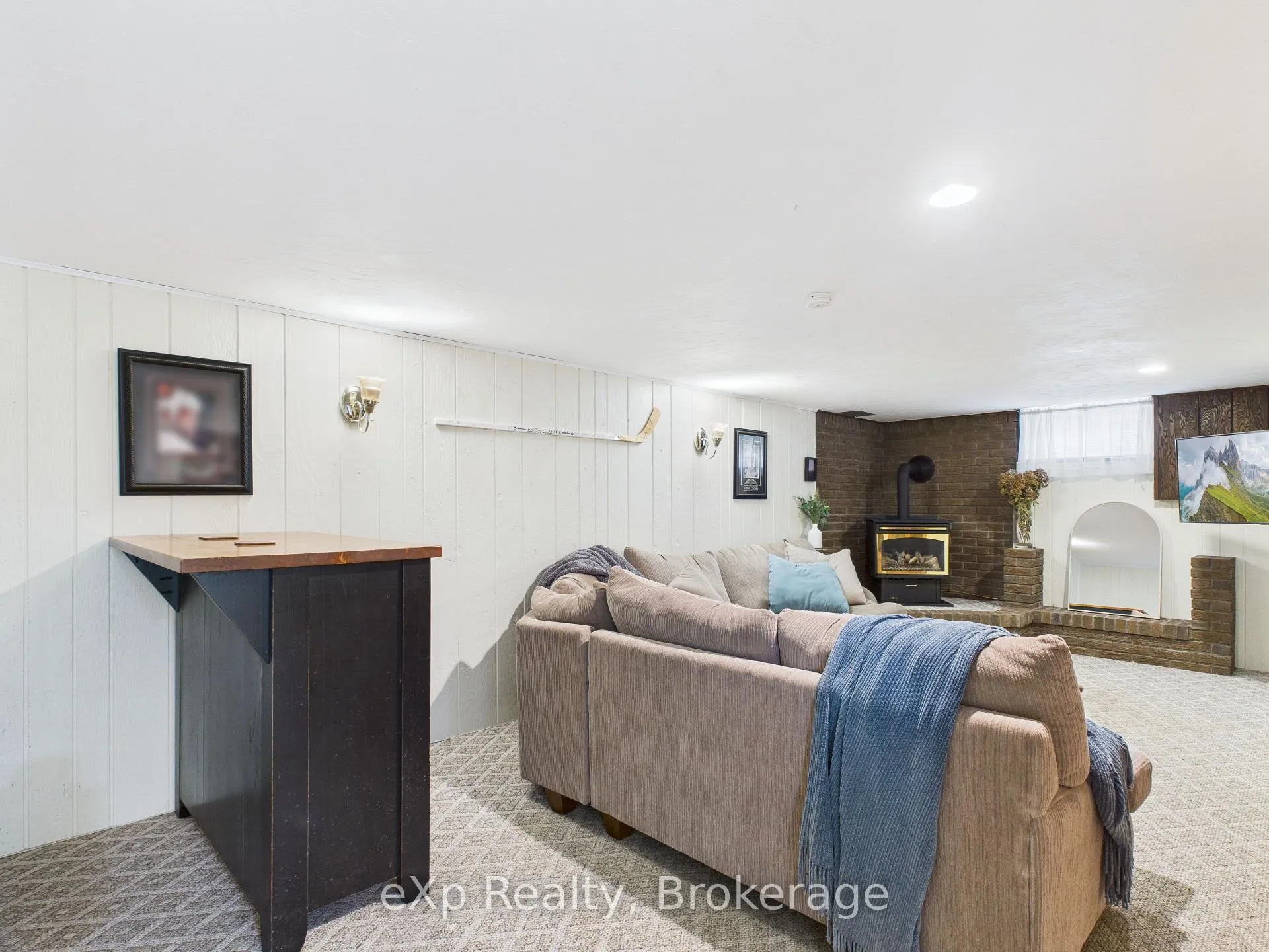Photo 17 of 321 10th Avenue, Hanover — HOMEH