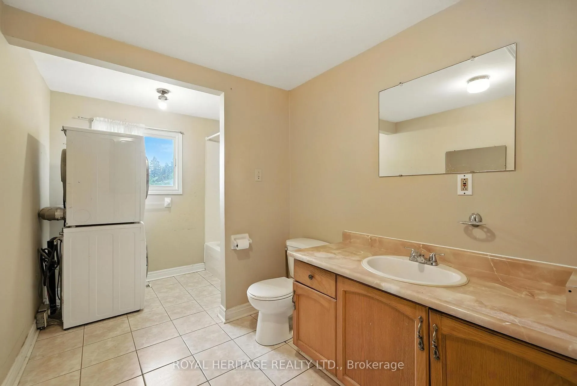 Photo 11 of 1595 Taunton Road, Clarington, Rural Clarington — HOMEH