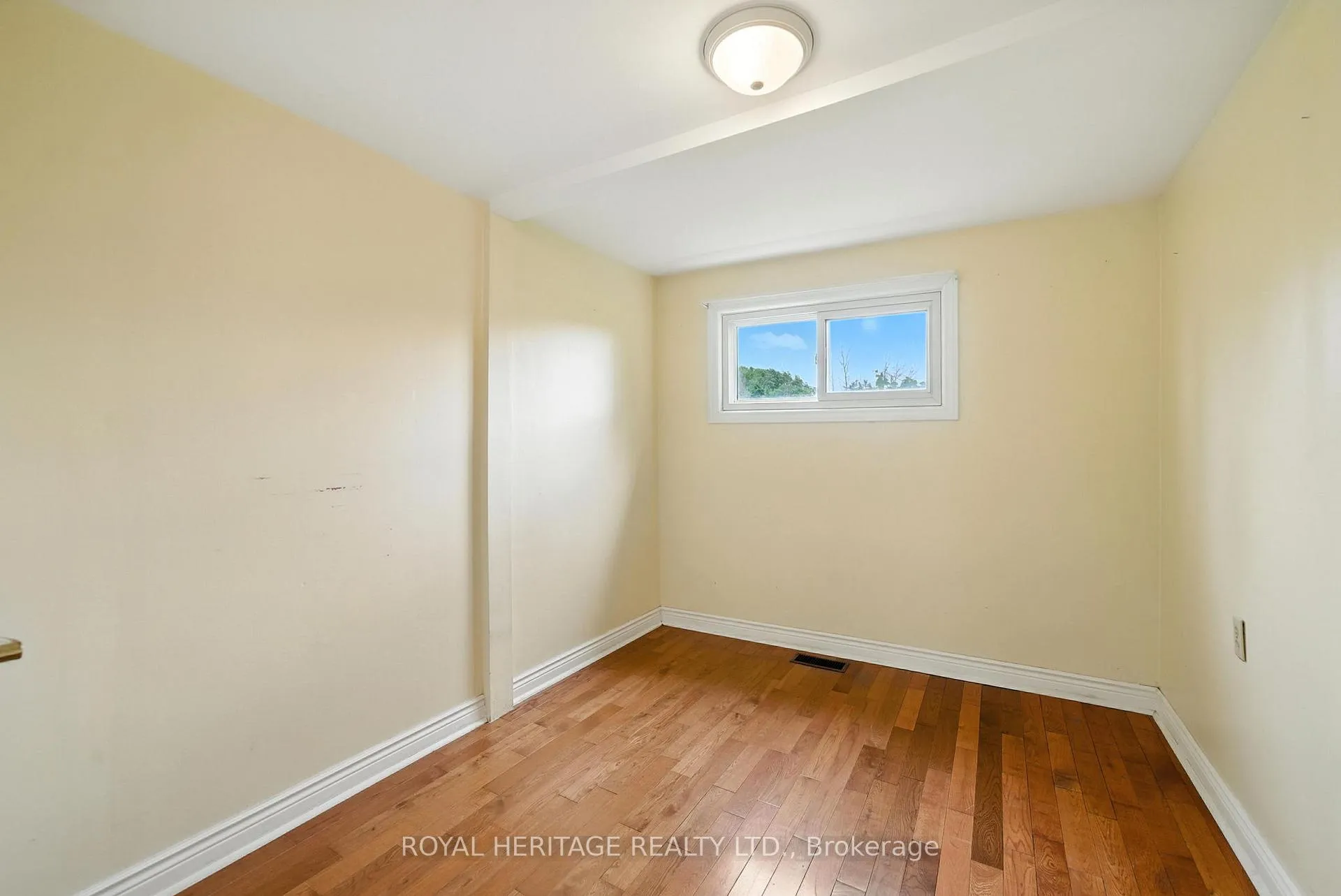 Photo 13 of 1595 Taunton Road, Clarington, Rural Clarington — HOMEH