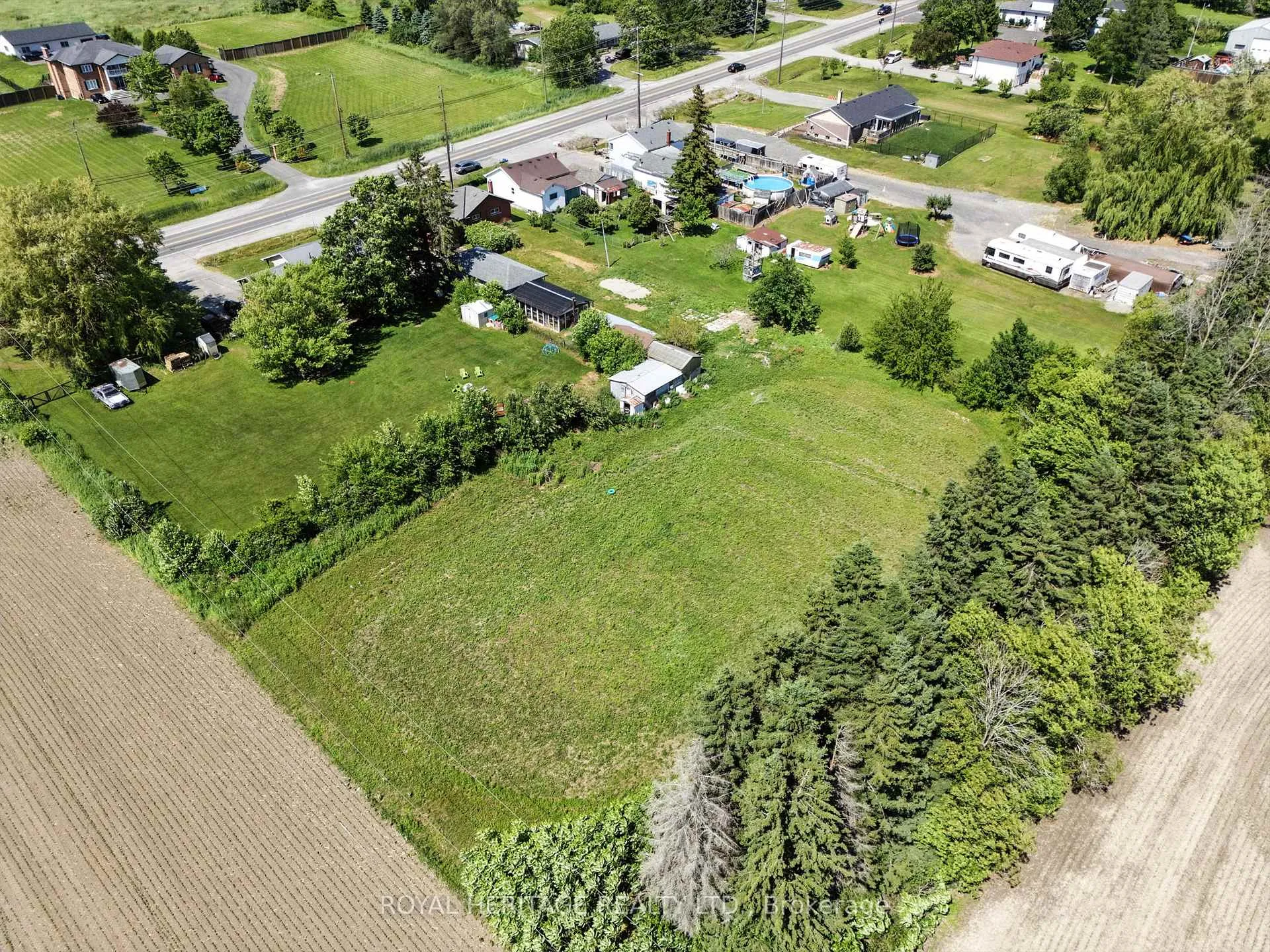 Photo 23 of 1595 Taunton Road, Clarington, Rural Clarington — HOMEH