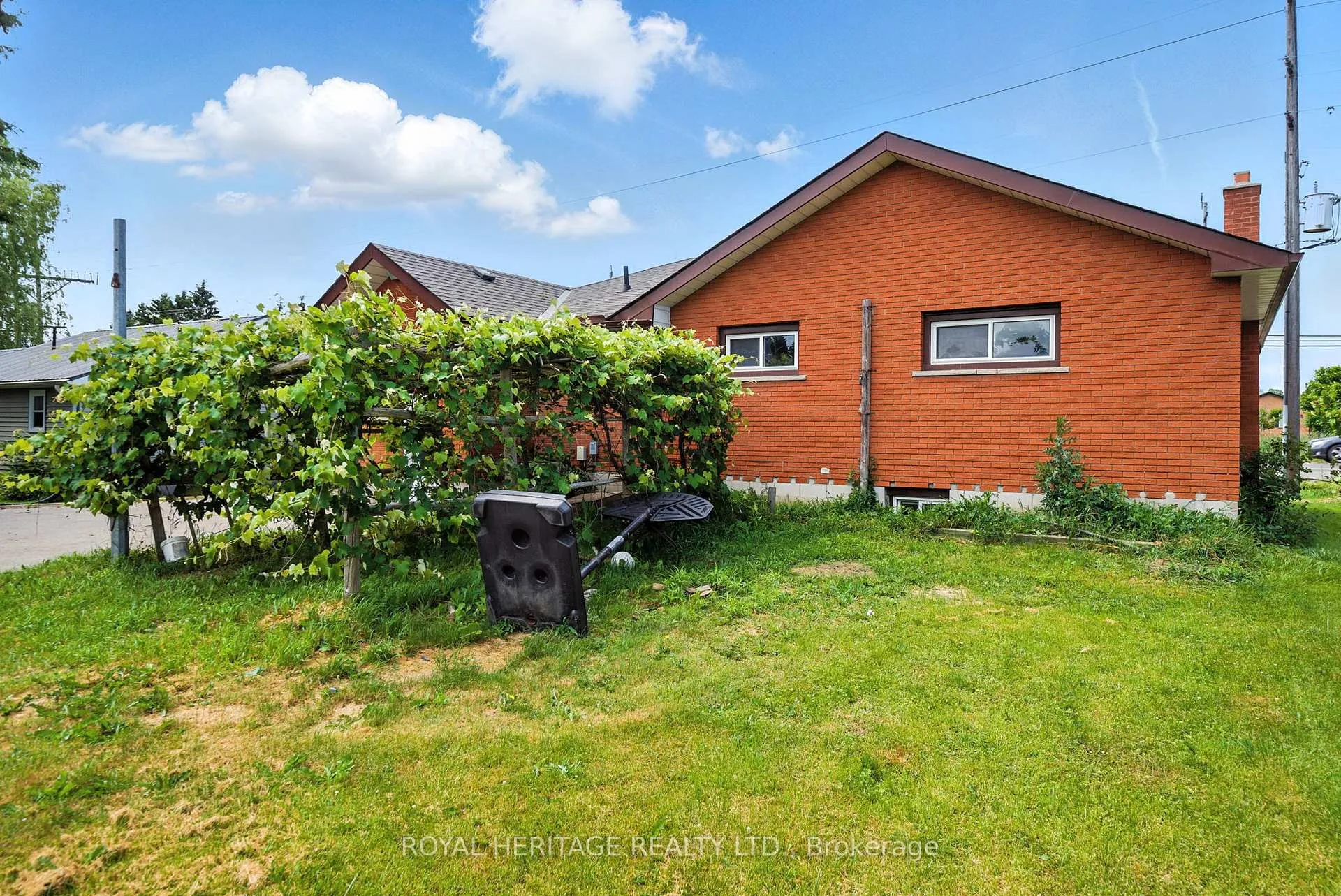 Photo 31 of 1595 Taunton Road, Clarington, Rural Clarington — HOMEH