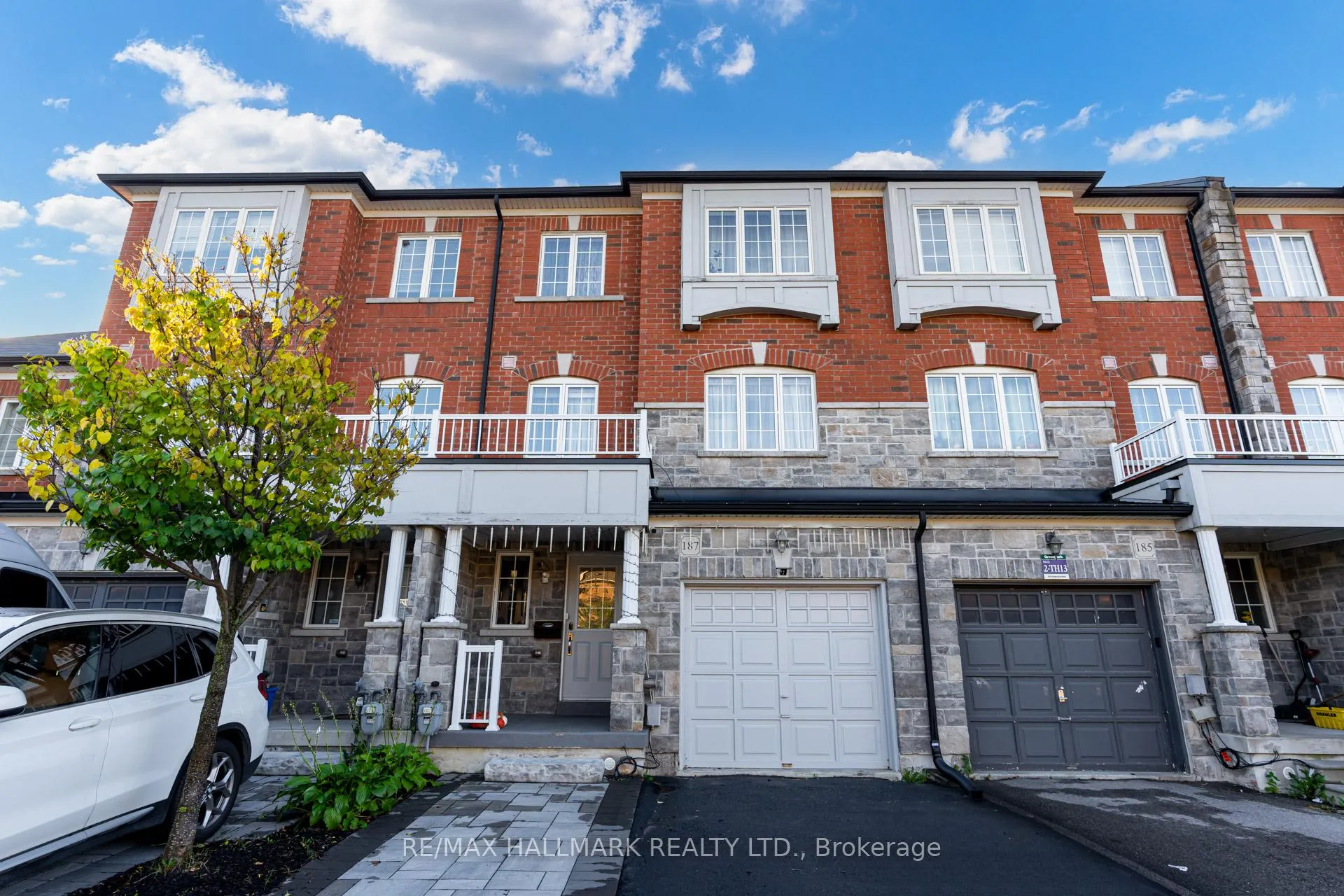 Photo 1 of 187 Hawkview Boulevard, Vaughan, Vellore Village — HOMEH