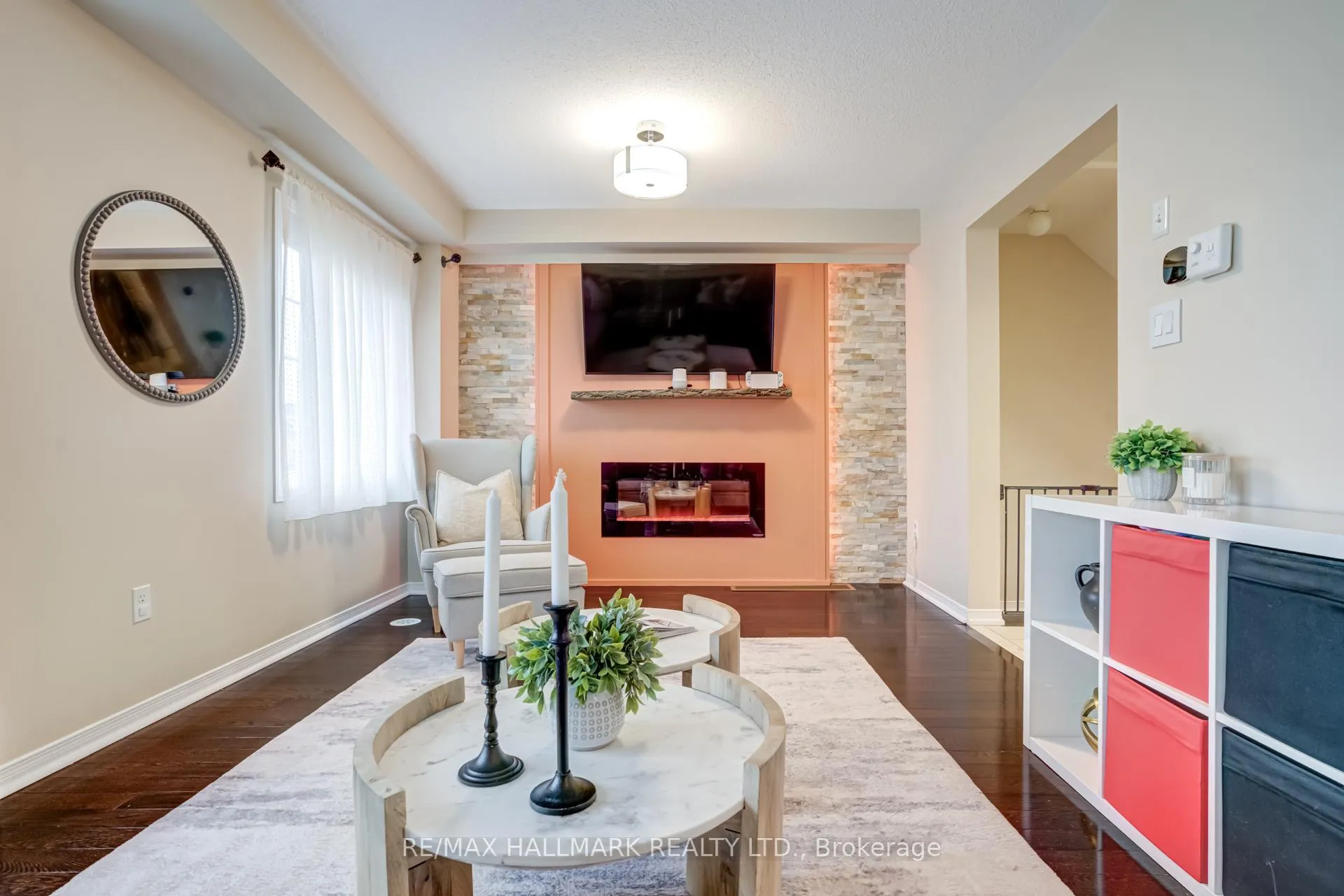 Photo 13 of 187 Hawkview Boulevard, Vaughan, Vellore Village — HOMEH