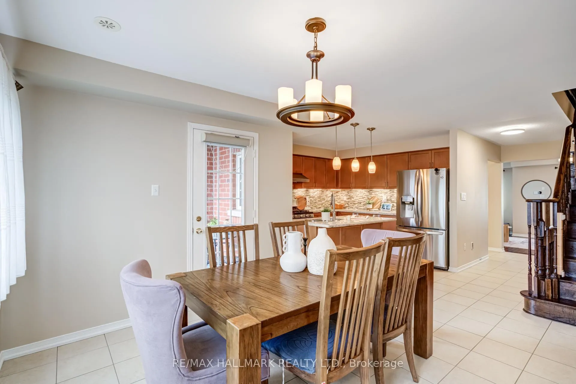 Photo 24 of 187 Hawkview Boulevard, Vaughan, Vellore Village — HOMEH