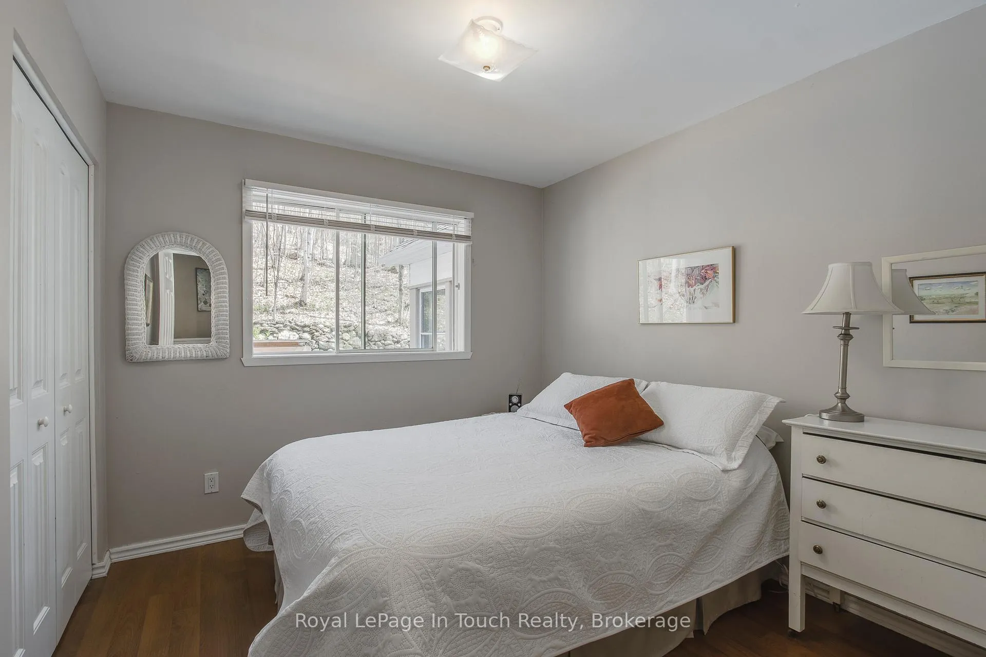 Photo 13 of 119 Silver Birch Drive, Tiny, Rural Tiny — HOMEH