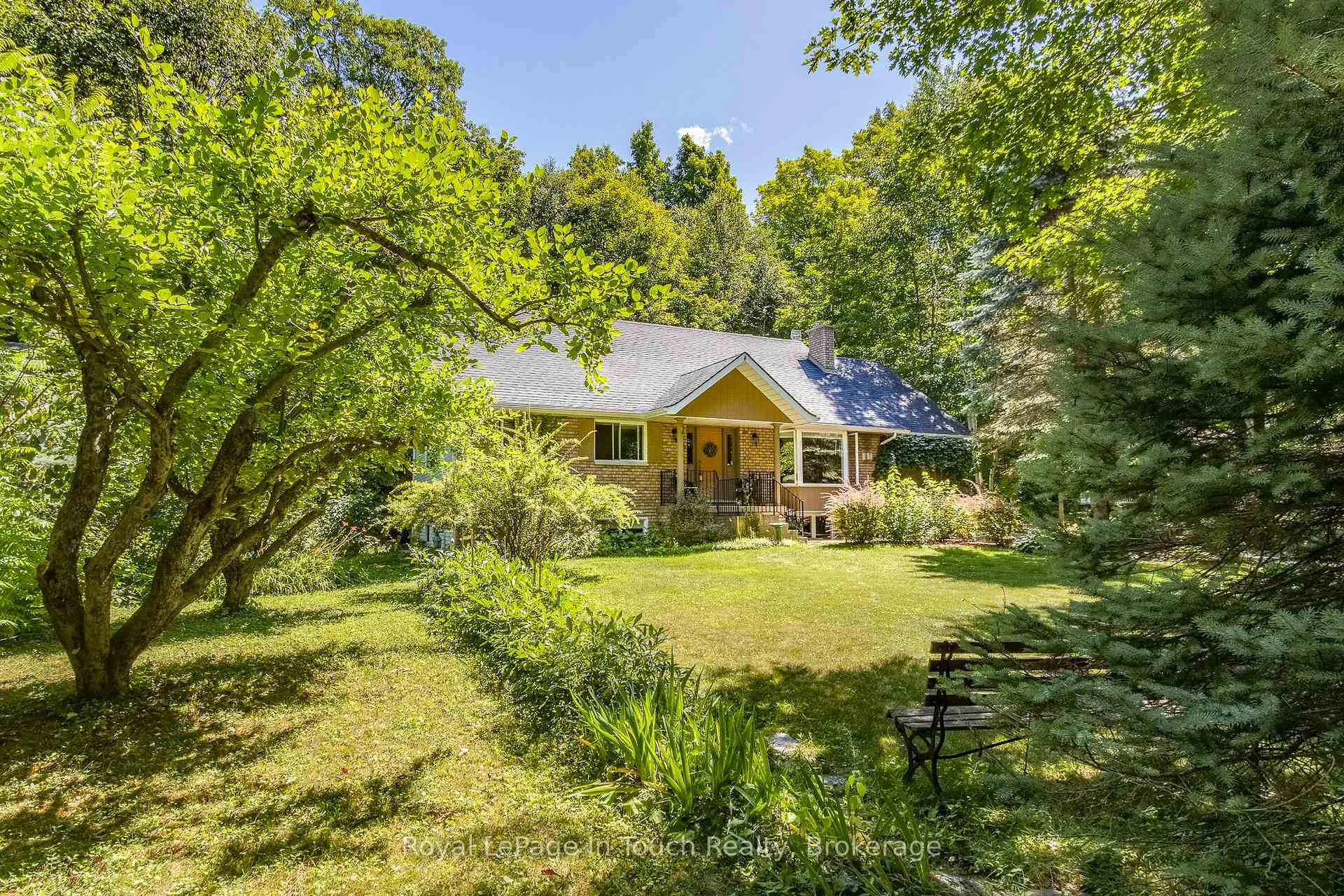 Photo 27 of 119 Silver Birch Drive, Tiny, Rural Tiny — HOMEH