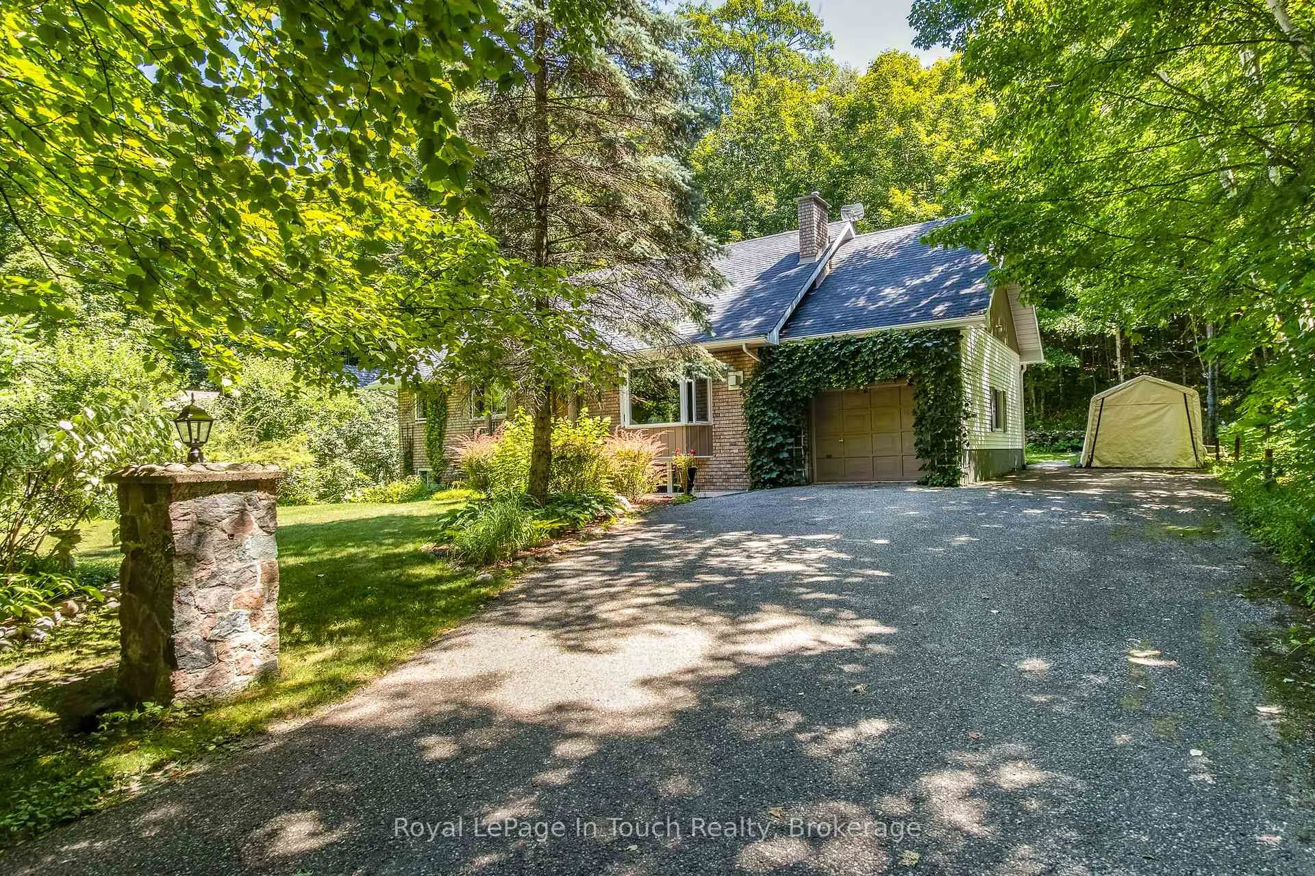 Photo 40 of 119 Silver Birch Drive, Tiny, Rural Tiny — HOMEH