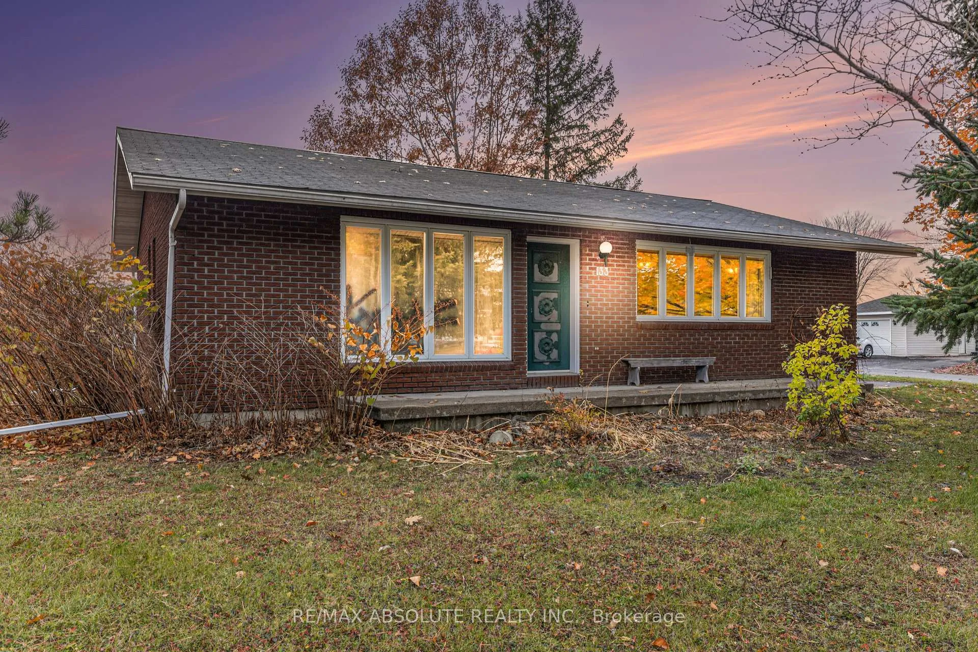 Photo 3 of 133 Arthur Street, Arnprior — HOMEH