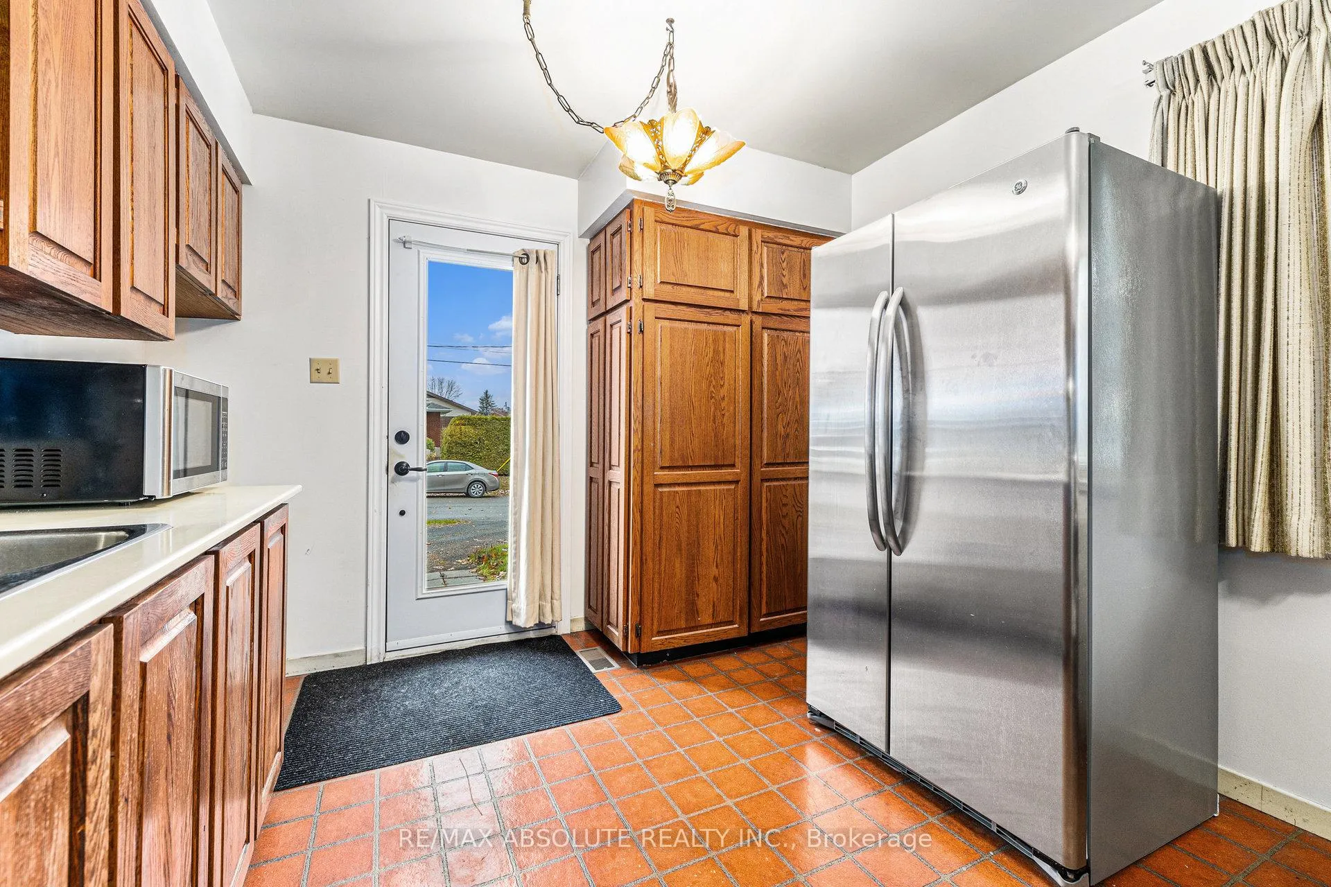 Photo 9 of 133 Arthur Street, Arnprior — HOMEH