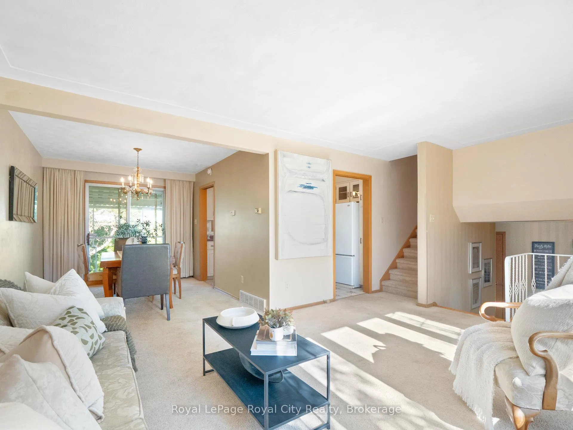 Photo 11 of 48 Glenbrook Drive, Guelph, Victoria North — HOMEH