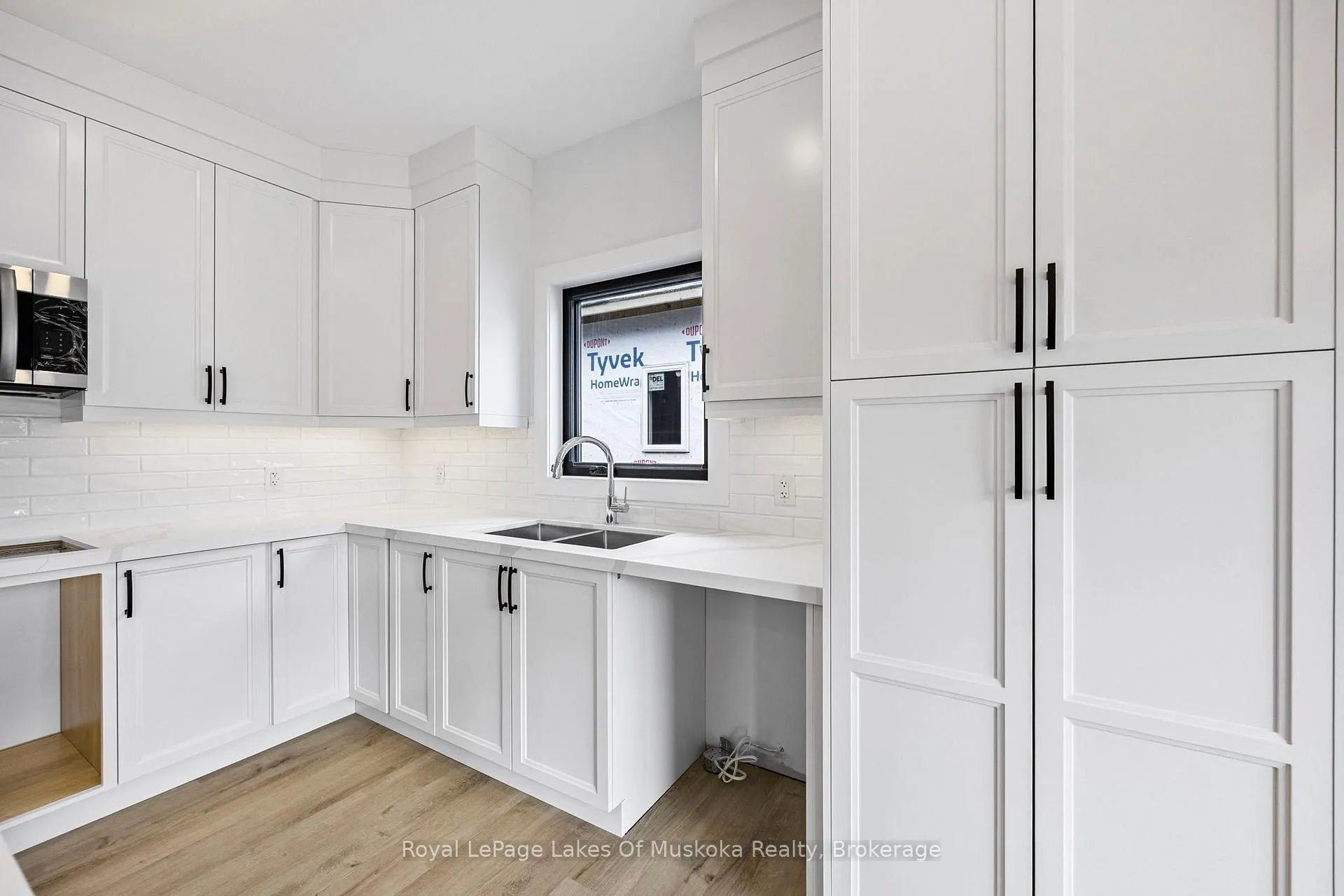 Photo 7 of 132 Brandon Avenue, Severn, Coldwater — HOMEH