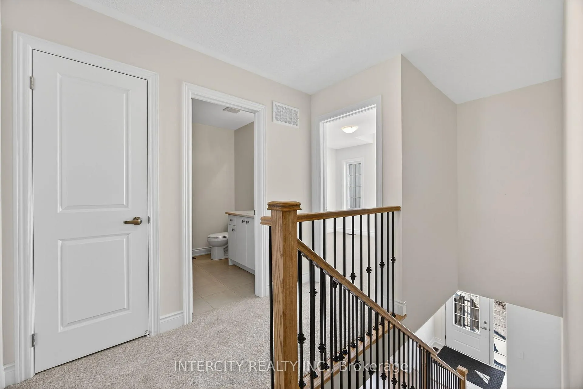 Photo 16 of 17 Avalon Drive, Wasaga Beach — HOMEH